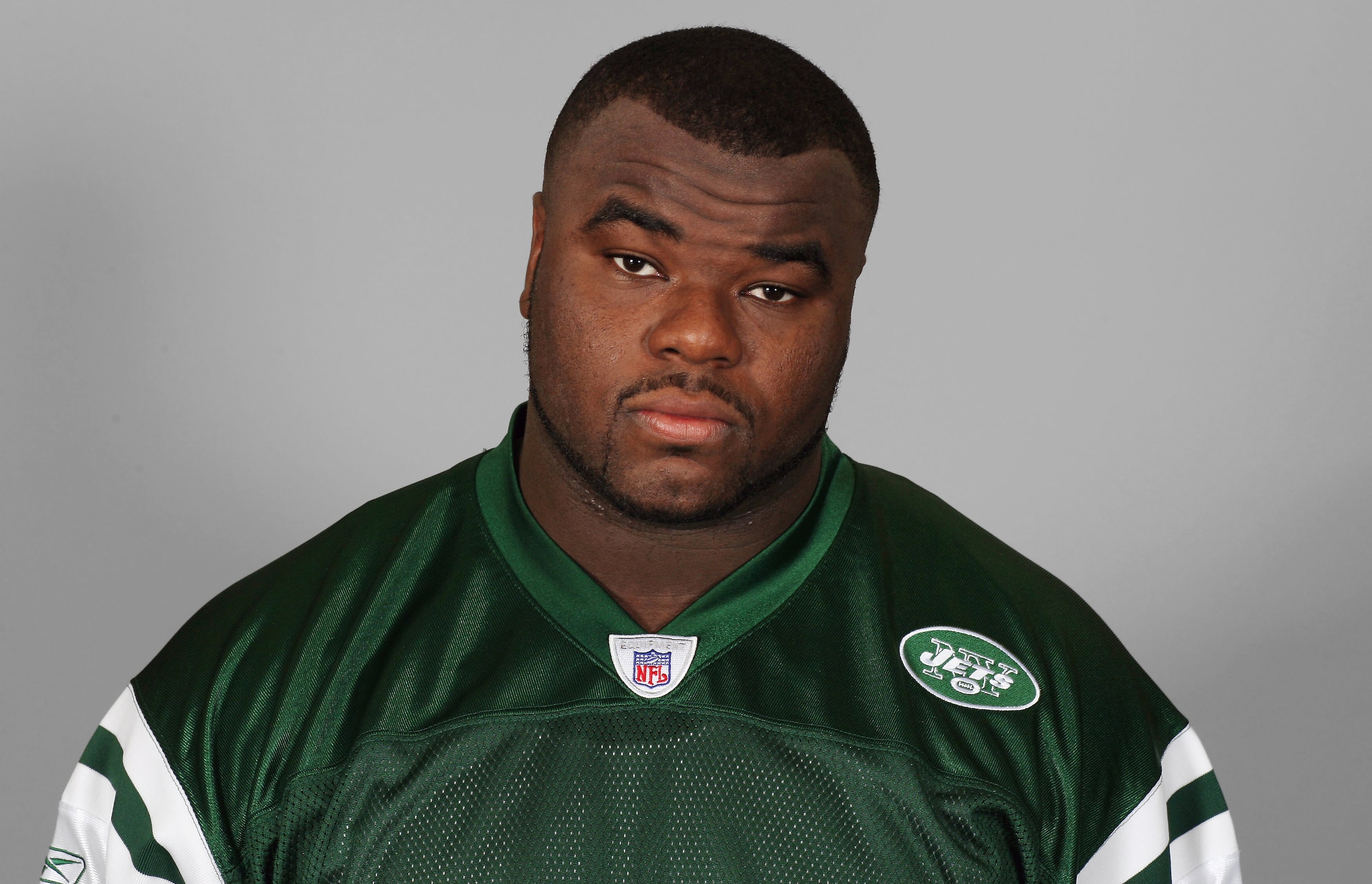 EAST RUTHERFORD, NJ - 2007:  Dewayne Robertson of the New York Jets poses for his 2007 NFL headshot at photo day in East Rutherford, New Jersey.  (Photo by Getty Images)