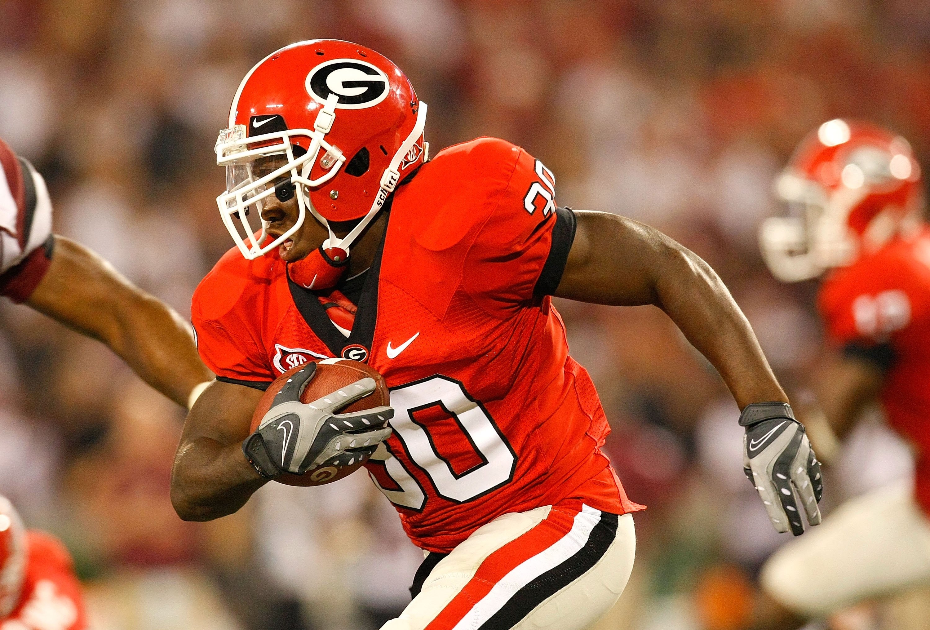 ATHENS, GA - SEPTEMBER 12: Carlton Thomas #30 of the Georgia Bulldogs against the South Carolina Gamecocks at Sanford Stadium on September 12, 2009 in Athens, Georgia. (Photo by Kevin C. Cox/Getty Images) ATHENS, GA - SEPTEMBER 12: Carlton Thomas #30 of the Georgia Bulldogs against the South Carolina Gamecocks at Sanford Stadium on September 12, 2009 in Athens, Georgia. (Photo by Kevin C. Cox/Getty Images)