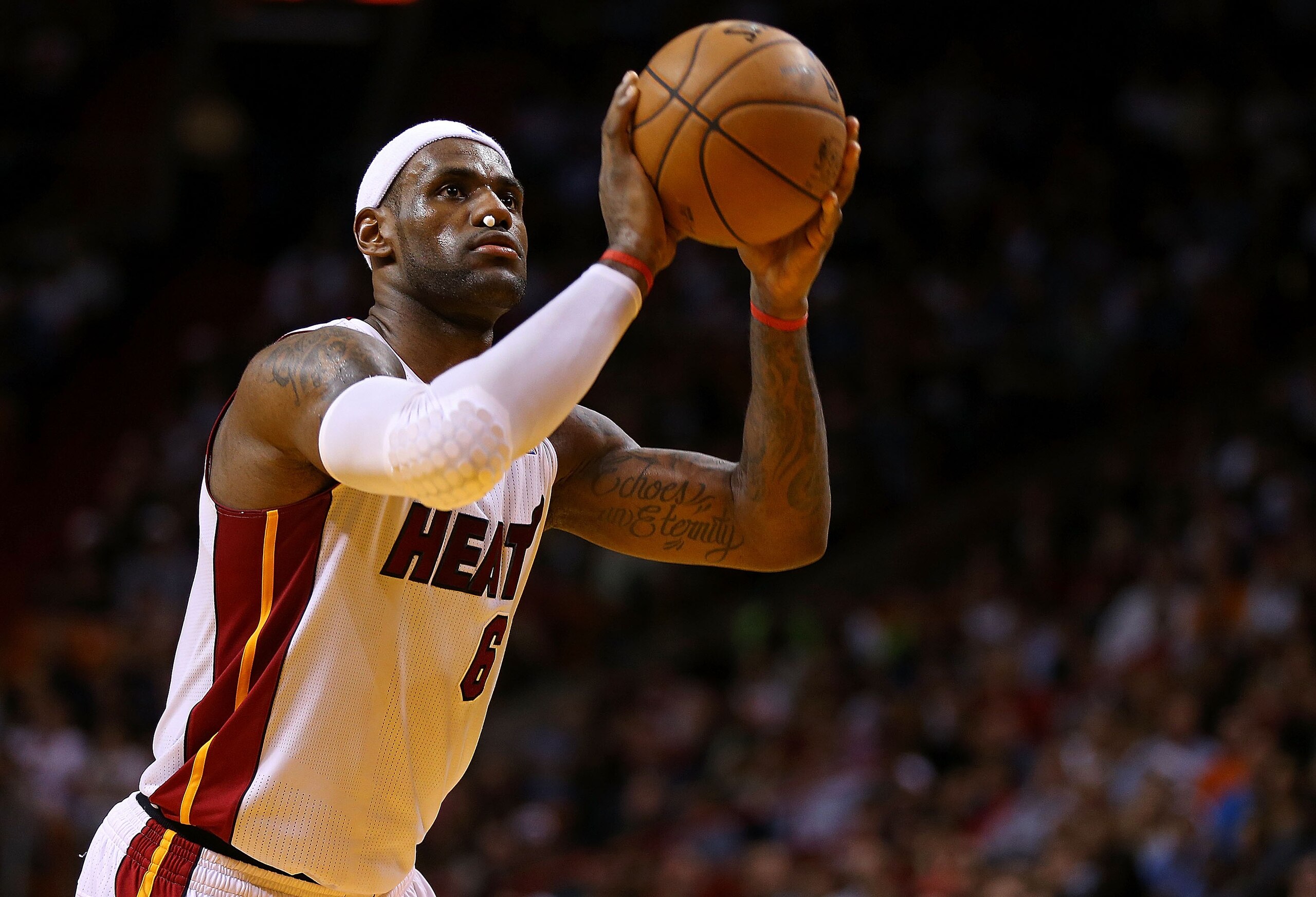 MIAMI, FL - JANUARY 04: LeBron James #6 of the Miami Heat shoots a free throw during a game against the Chicago Bulls at American Airlines Arena on January 4, 2013 in Miami, Florida. (Photo by Mike Ehrmann/Getty Images) MIAMI, FL - JANUARY 04: LeBron James #6 of the Miami Heat shoots a free throw during a game against the Chicago Bulls at American Airlines Arena on January 4, 2013 in Miami, Florida. (Photo by Mike Ehrmann/Getty Images)