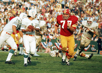 GARO YEPREMIAN Miami Dolphins vs Kansas City Chiefs 1977