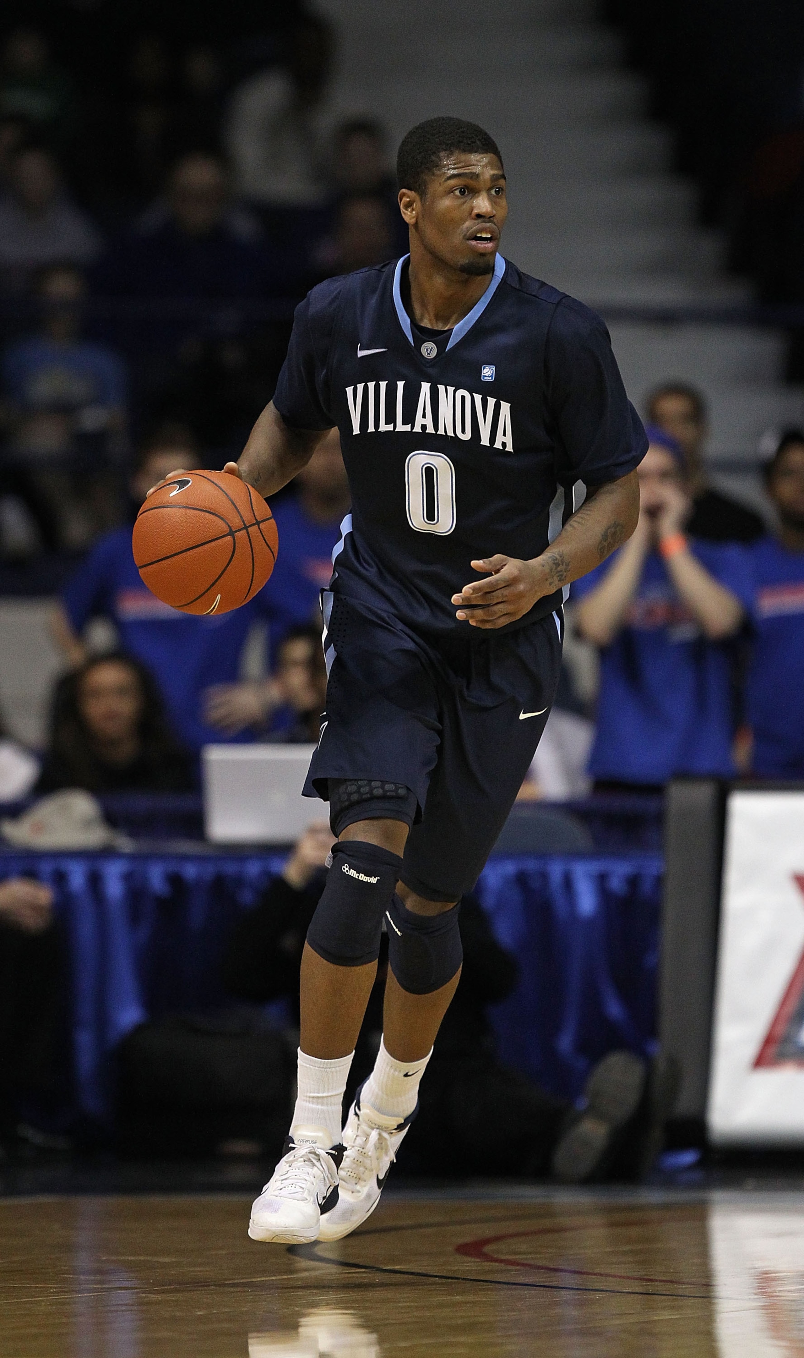 ROSEMONT, IL - FEBRUARY 19: Antonio Pena #0 of the Villanova Wildcats controls the ball against the DePaul Blue Demons at the Allstate Arena on February 19, 2011 in Rosemont, Illinois. Villanova defeated DePaul 77-75 in overtime. (Photo by Jonathan Daniel ROSEMONT, IL - FEBRUARY 19: Antonio Pena #0 of the Villanova Wildcats controls the ball against the DePaul Blue Demons at the Allstate Arena on February 19, 2011 in Rosemont, Illinois. Villanova defeated DePaul 77-75 in overtime. (Photo by Jonathan Daniel