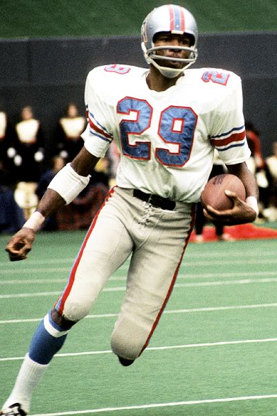 In 1986, the Houston Oilers almost traded Warren Moon to the Raiders