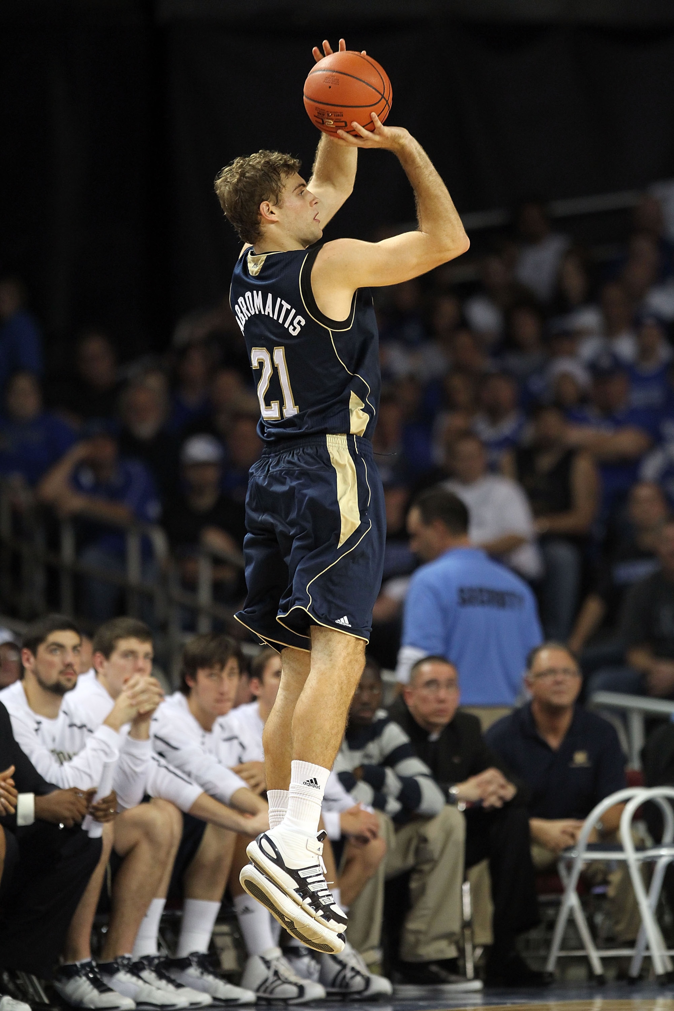 LOUISVILLE, KY - DECEMBER 08: Tim Abromaitis #21 of the Notre Dame Fighting Irish shoots the ball during the game against the Kentucky Wildcats in the 2010 DIRECTV SEC/BIG EAST Invitational at Freedom Hall on December 8, 2010 in Louisville, Kentucky.  (Ph