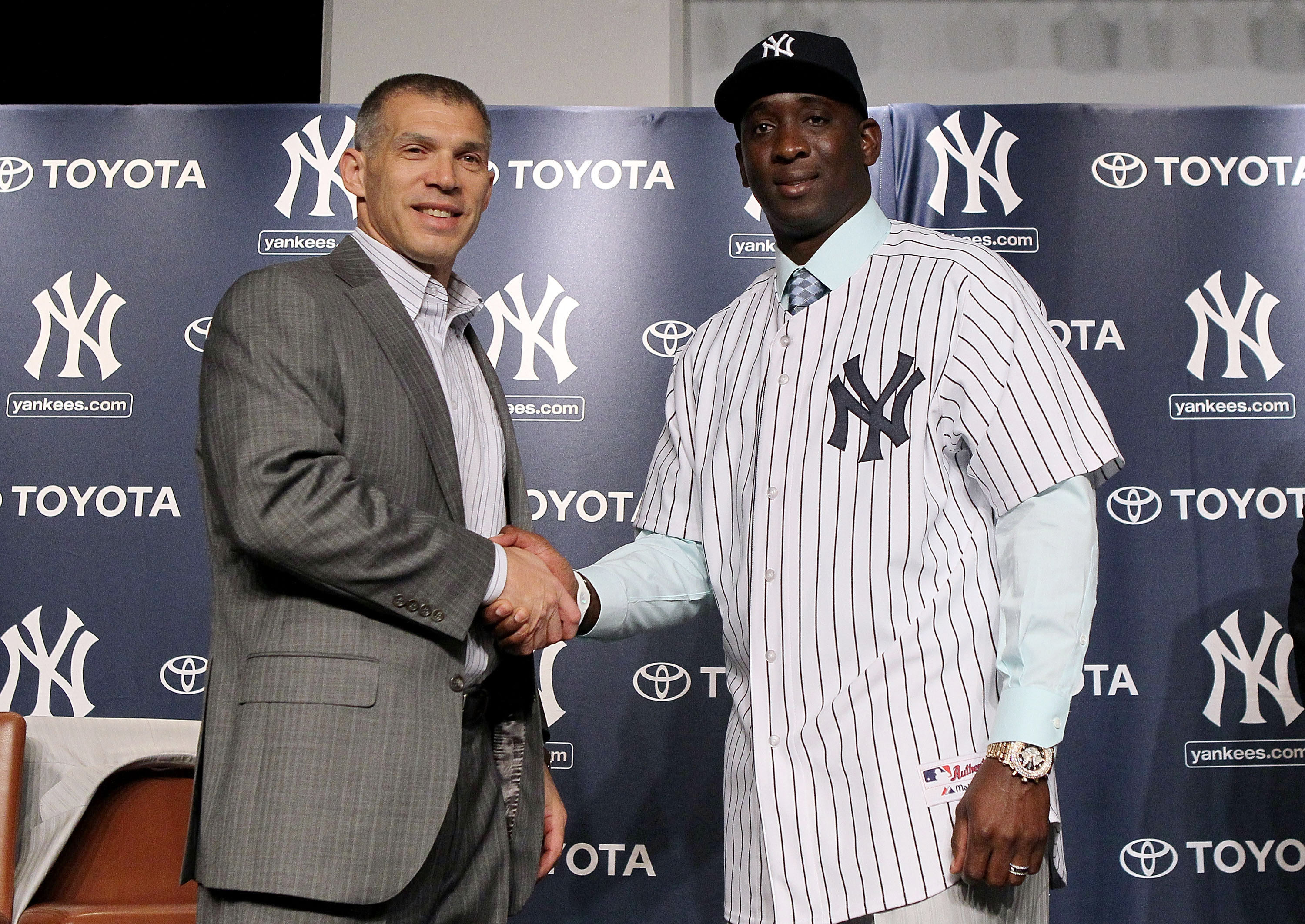 Indians Ink Former Yankees, Tigers Pitcher Joba Chamberlain to