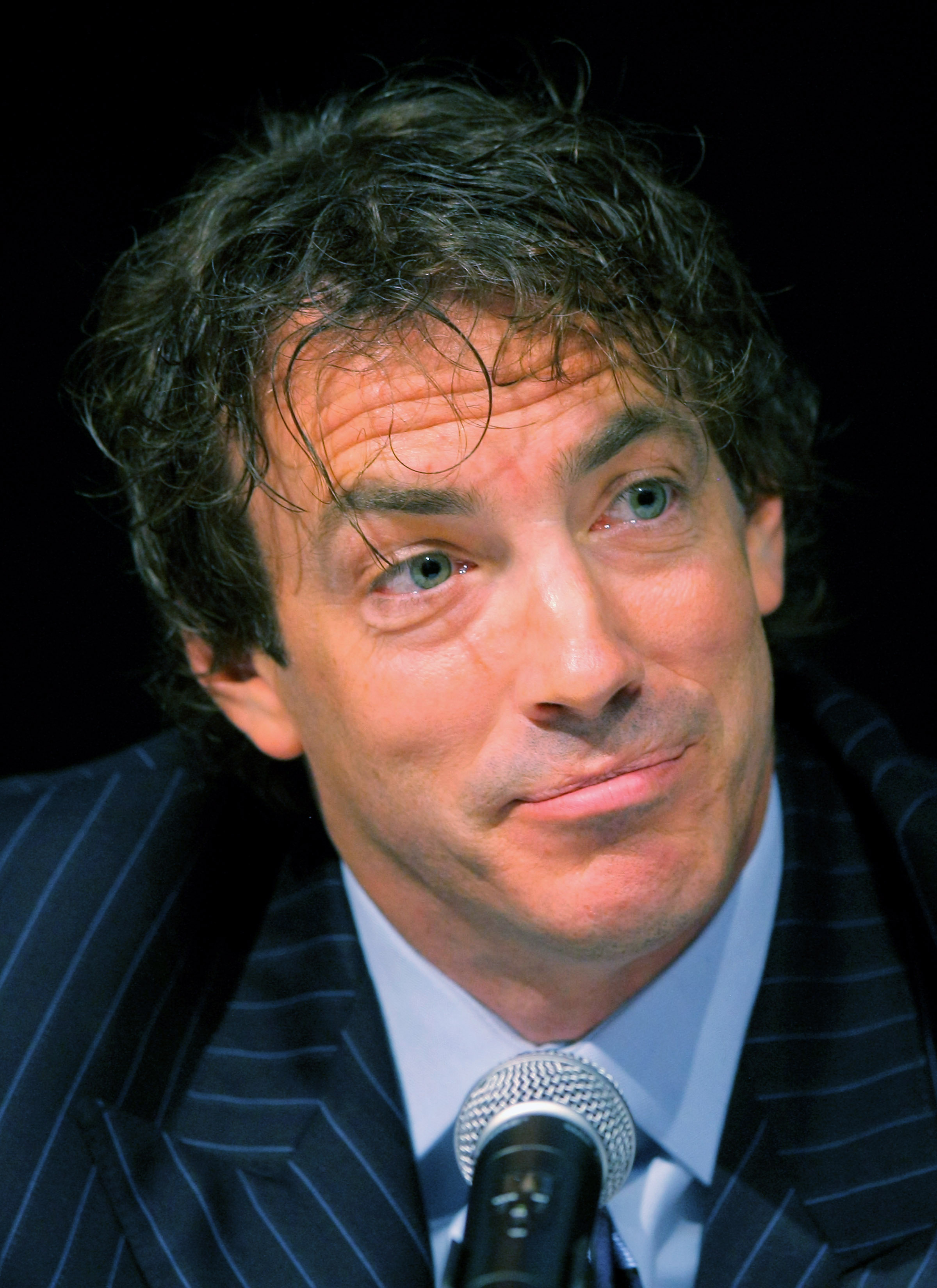 ENGLEWOOD, CO - JULY 09: Joe Sakic announces his retirement as he addresses the media during a press conference at the Inverness Hotel on July 9, 2009 in Englewood, Colorado. Sakic played 20 years in the NHL with the same organization, the Quebec Nordiqu