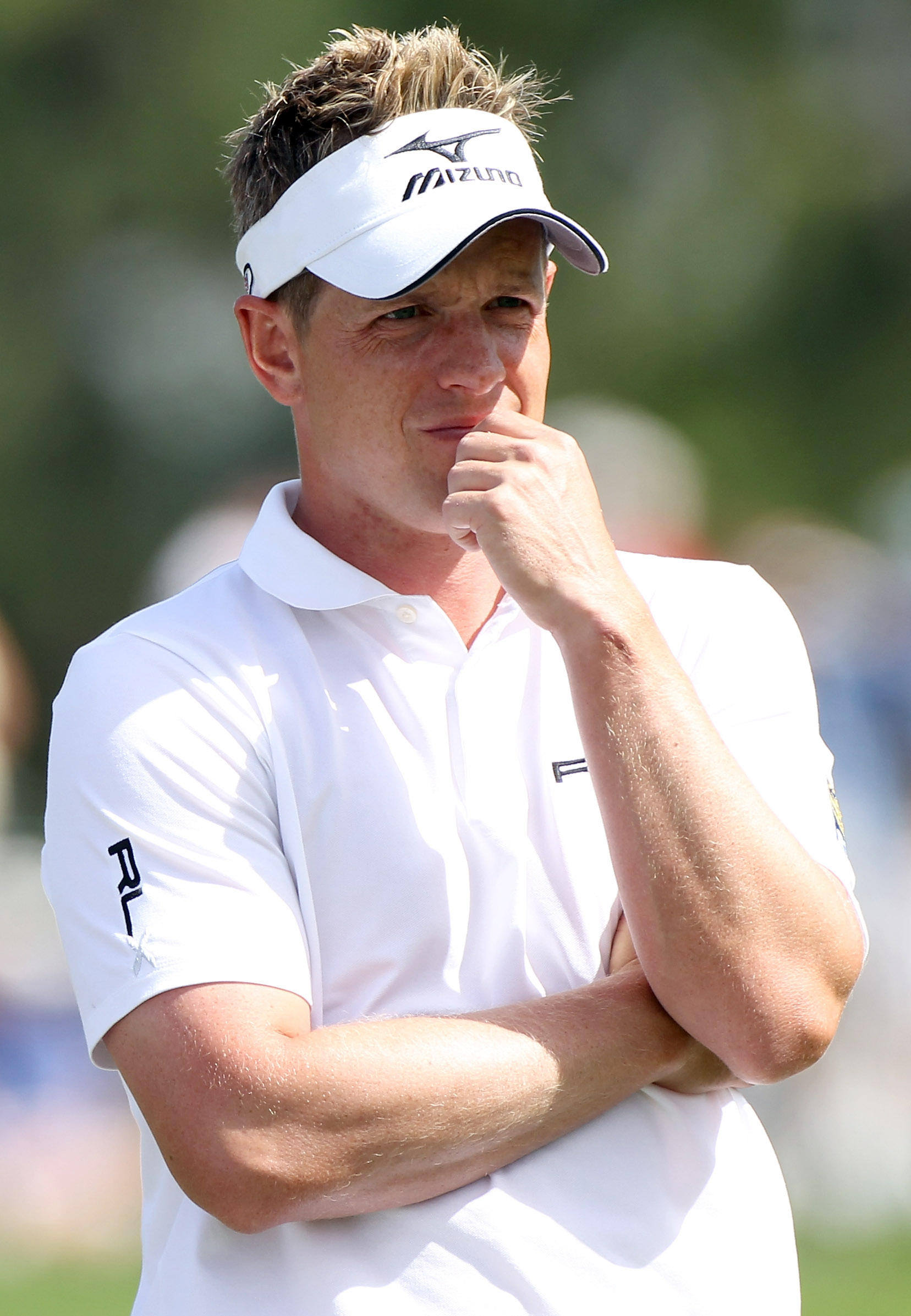 PALM BEACH GARDENS, FL - MARCH 04:  Luke Donald of England plays a shot on the 7th hole during the second round of The Honda Classic at PGA National Resort and Spa on March 4, 2011 in Palm Beach Gardens, Florida.  (Photo by Sam Greenwood/Getty Images)