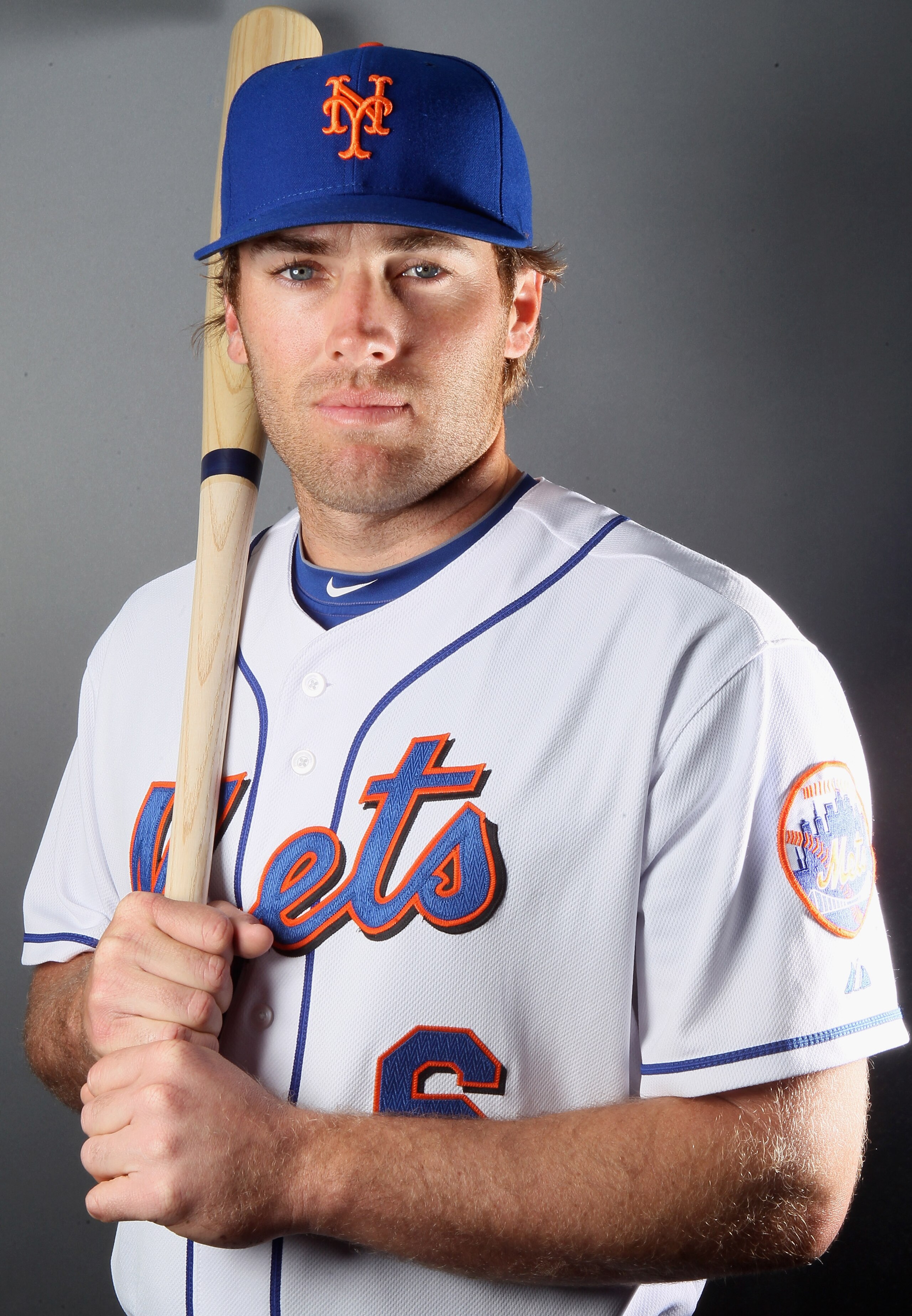 PORT ST. LUCIE, FL - FEBRUARY 24: RY 24: RY 24: Nick Evans #6 of the New York Mets poses for a portrait during the New York Mets Photo Day on February 24, 2011 at Digital Domain Park in Port St. Lucie, Florida. (Photo by Elsa/Getty Images) PORT ST. LUCIE, FL - FEBRUARY 24: RY 24: RY 24: Nick Evans #6 of the New York Mets poses for a portrait during the New York Mets Photo Day on February 24, 2011 at Digital Domain Park in Port St. Lucie, Florida. (Photo by Elsa/Getty Images)