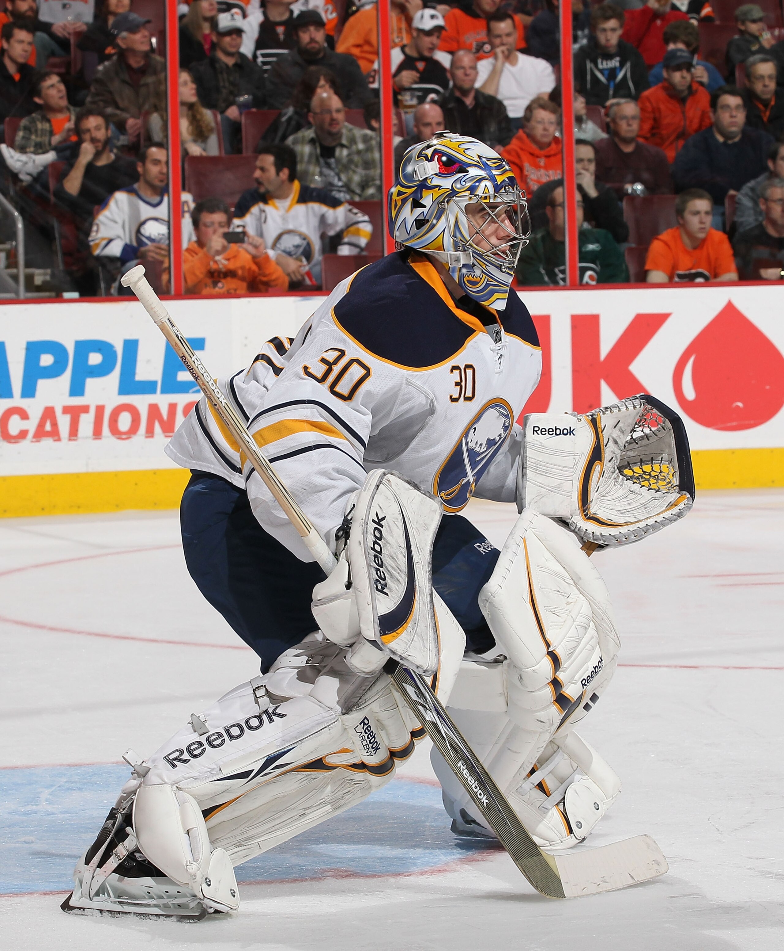 PHILADELPHIA - MARCH 05: Ryan Miller #30 of the Buffalo Sabres in action against the Philadelphia Flyers during their game on March 5, 2011 at The Wells Fargo Center in Philadelphia, Pennsylvania. (Photo by Al Bello/Getty Images) PHILADELPHIA - MARCH 05: Ryan Miller #30 of the Buffalo Sabres in action against the Philadelphia Flyers during their game on March 5, 2011 at The Wells Fargo Center in Philadelphia, Pennsylvania. (Photo by Al Bello/Getty Images)