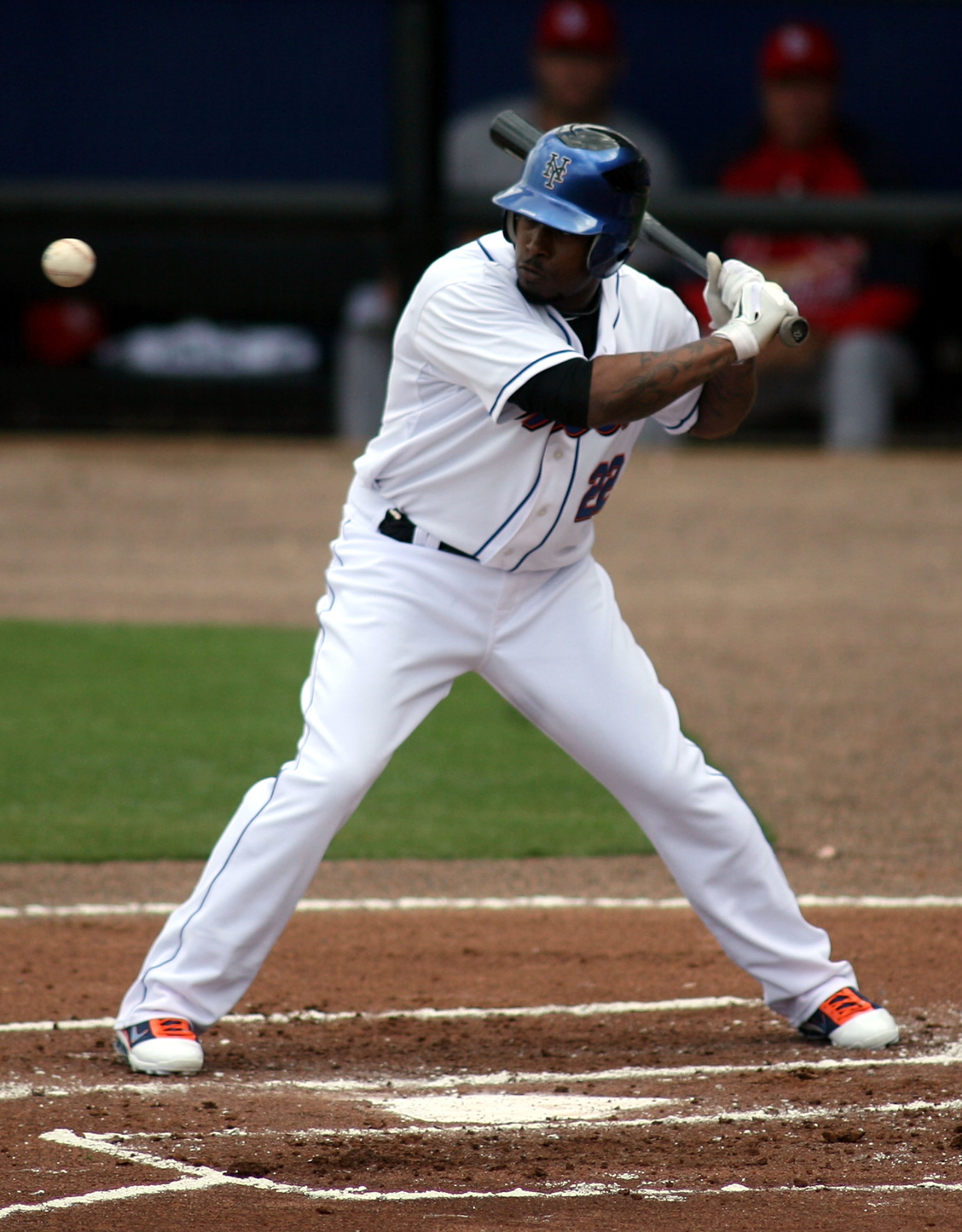 PORT ST. LUCIE, FL - MARCH 03: Willie Harris #22 of the New York Mets bats against the St. Louis Cardinals stealing second base at Digital Domain Park on March 3, 2011 in Port St. Lucie, Florida. (Photo by Marc Serota/Getty Images) PORT ST. LUCIE, FL - MARCH 03: Willie Harris #22 of the New York Mets bats against the St. Louis Cardinals stealing second base at Digital Domain Park on March 3, 2011 in Port St. Lucie, Florida. (Photo by Marc Serota/Getty Images)