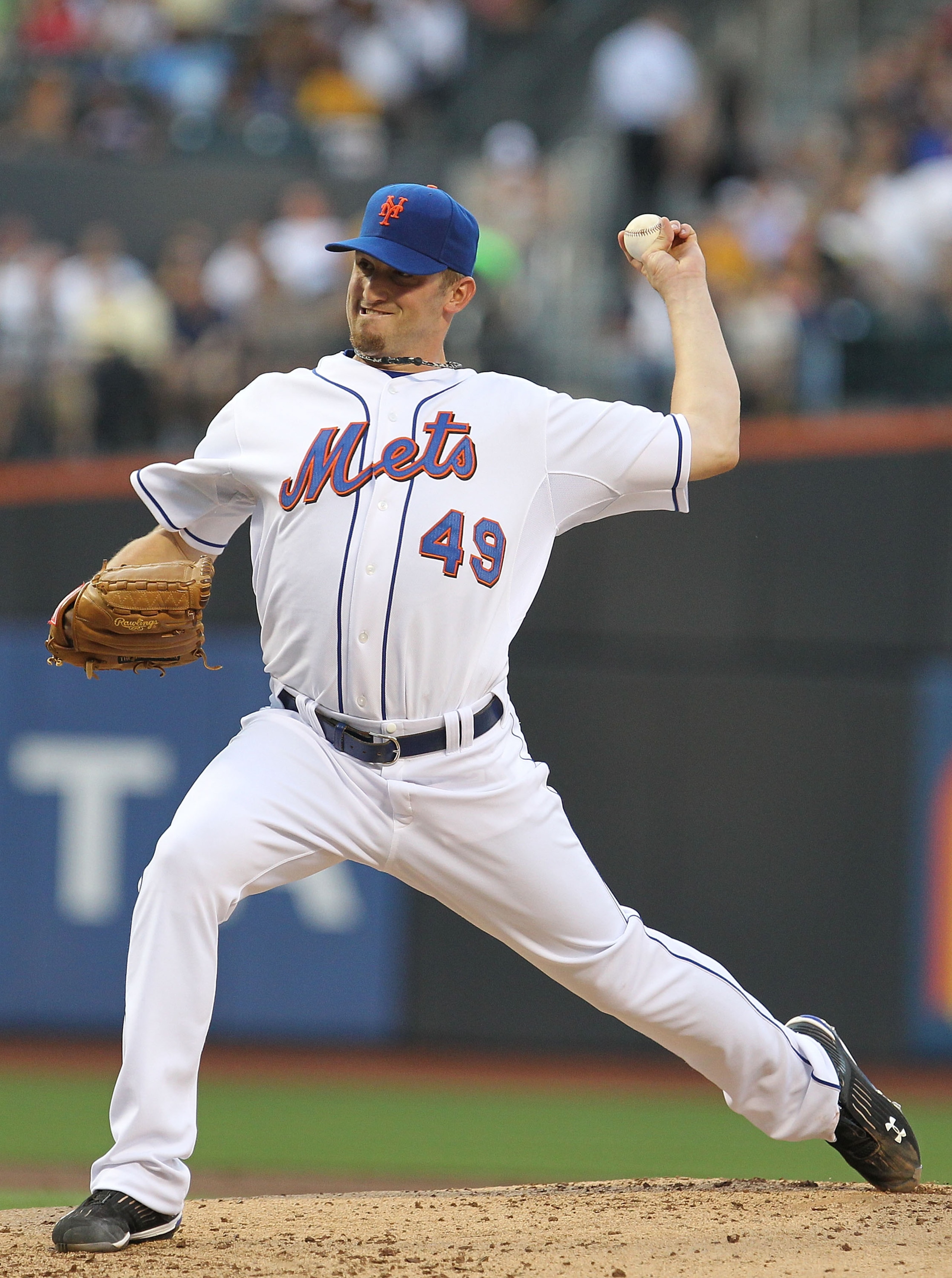 NEW YORK - JULY 27: Jon Niese #49 of the New York Mets pitches against the St. Louis Cardinals during their game on July 27, 2010 at Citi Field in the Flushing neighborhood of the Queens borough of New York City. (Photo by Al Bello/Getty Images) NEW YORK - JULY 27: Jon Niese #49 of the New York Mets pitches against the St. Louis Cardinals during their game on July 27, 2010 at Citi Field in the Flushing neighborhood of the Queens borough of New York City. (Photo by Al Bello/Getty Images)