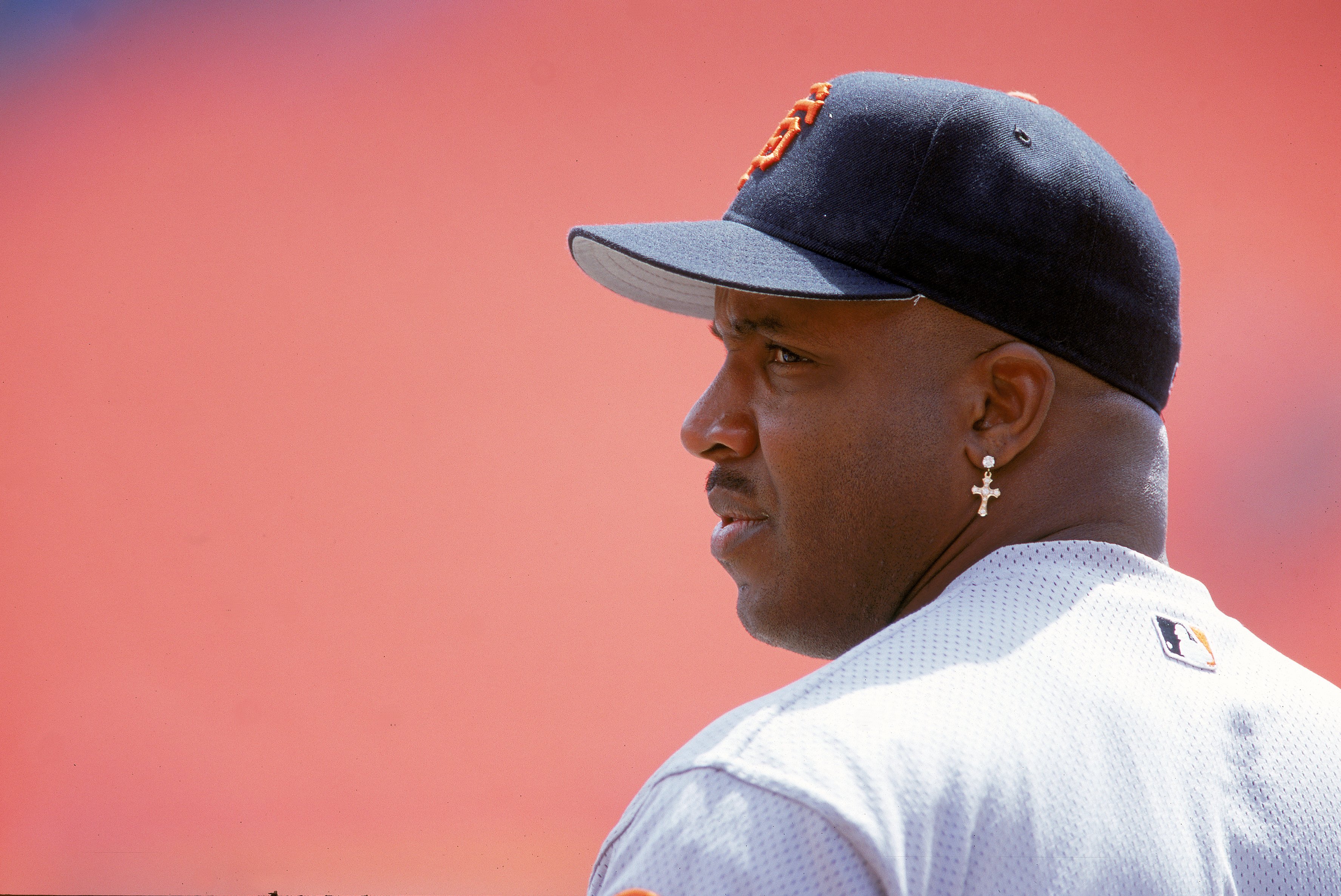6 Apr 2000: Barry Bonds #25 of the San Francisco Giants looks on the field during the game against the Florida Marlins at the Pro Player Stadium in Miami, Florida. The Marlins defeated the Giants 6-5.