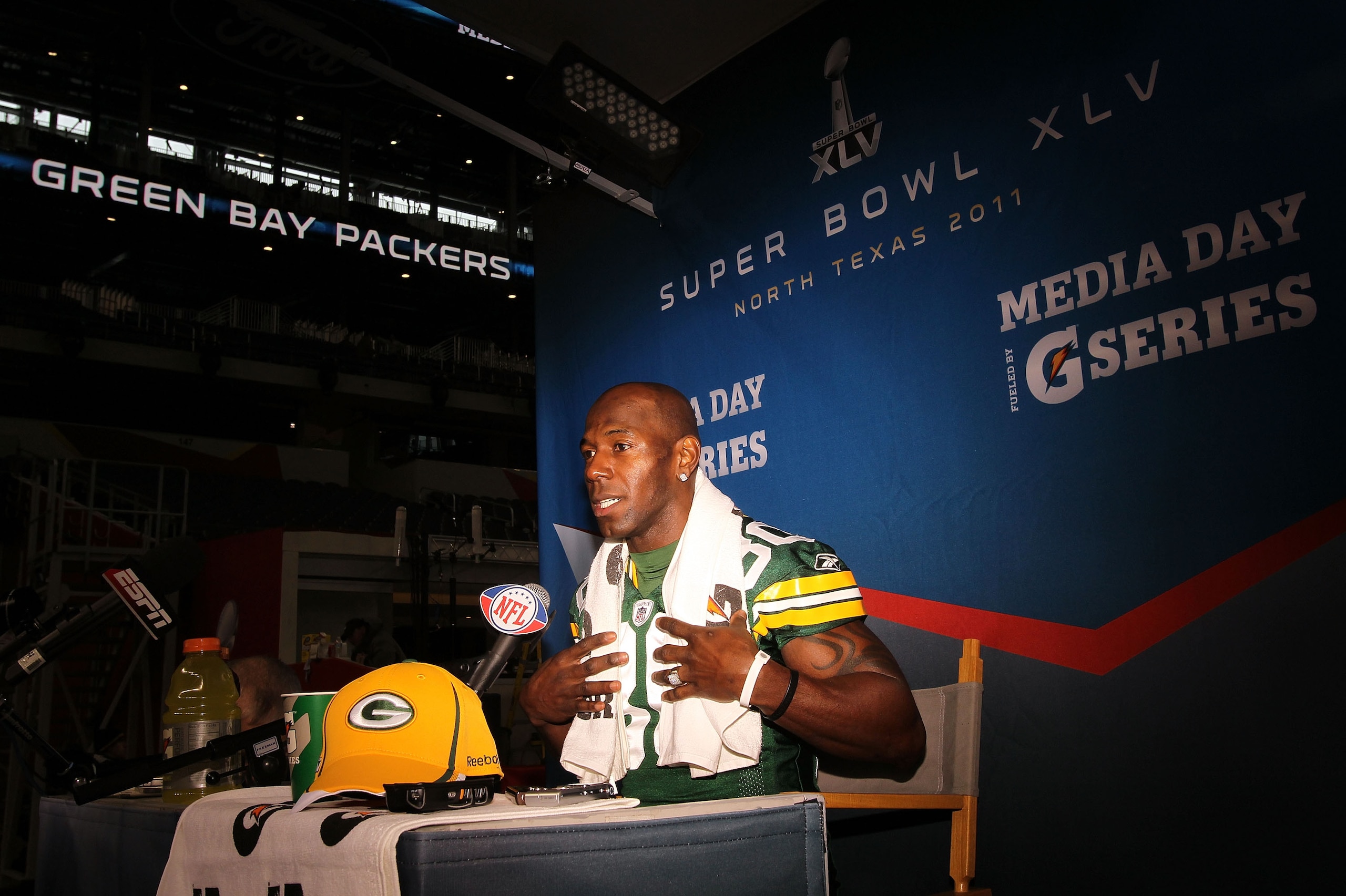 ARLINGTON, TX - FEBRUARY 01:  Donald Driver #80 of the Green Bay Packers speaks during Super Bowl XLV Media Day ahead of Super Bowl XLV at Cowboys Stadium on February 1, 2011 in Arlington, Texas. The Pittsburgh Steelers will play the Green Bay Packers in