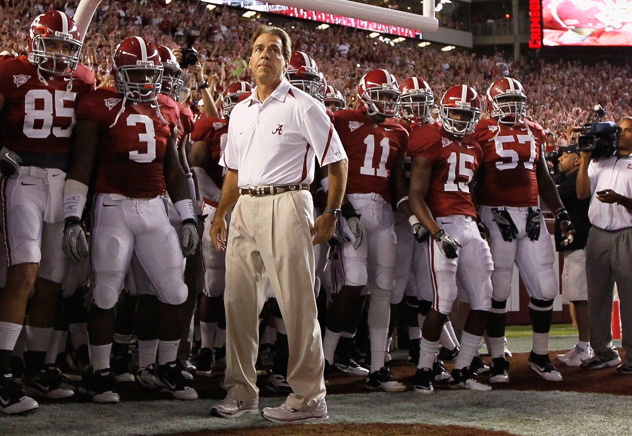 TUSCALOOSA, AL - OCTOBER 02:  Head coach Nick Saban of the Alabama Crimson Tide against the Florida Gators at Bryant-Denny Stadium on October 2, 2010 in Tuscaloosa, Alabama.  (Photo by Kevin C. Cox/Getty Images)