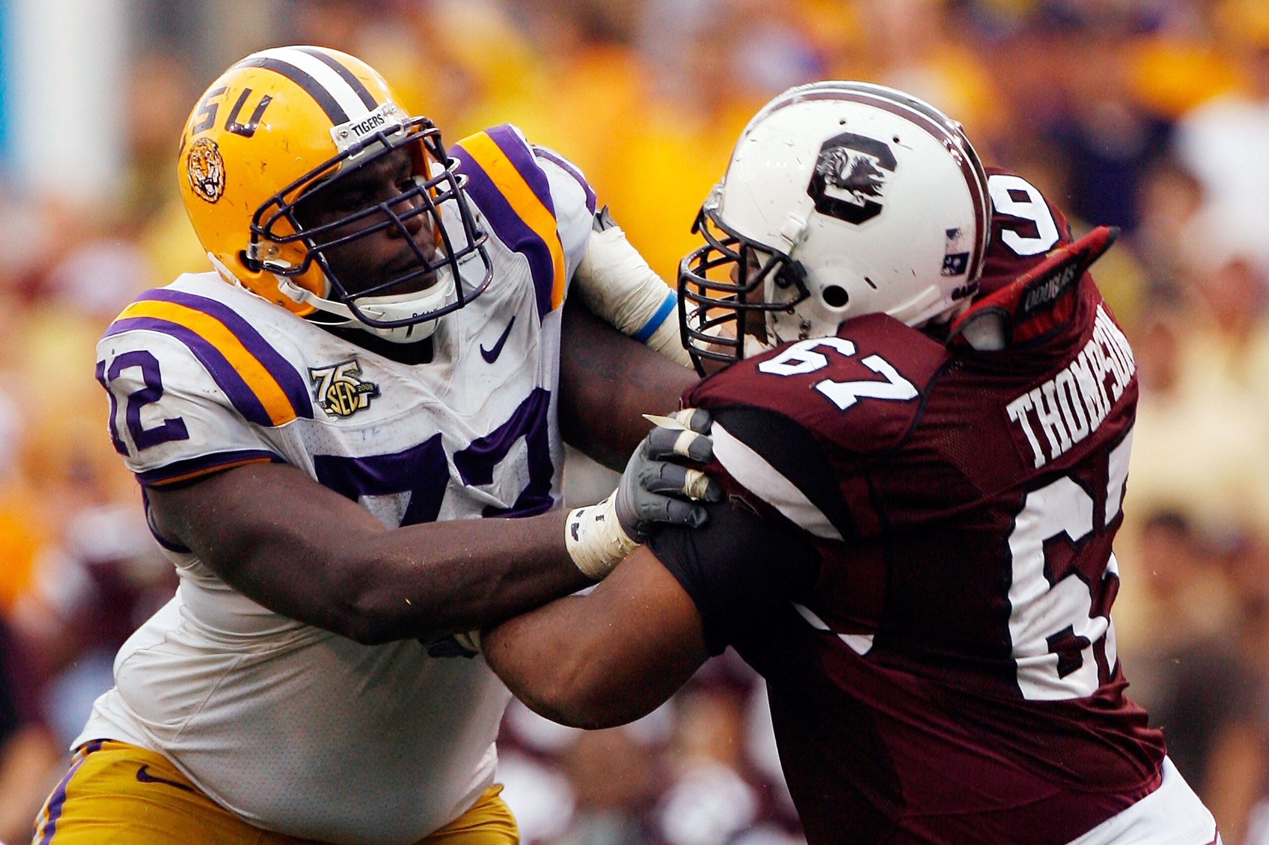BATON ROUGE, LA - SEPTEMBER 22:  Glenn Dorsey #72  of the Louisiana State University Tigers blocks James Thompson #67 of the South Carolina Gamecocks at Tiger Stadium September 22, 2007 in Baton Rouge, Louisiana. (Photo by Chris Graythen/Getty Images)