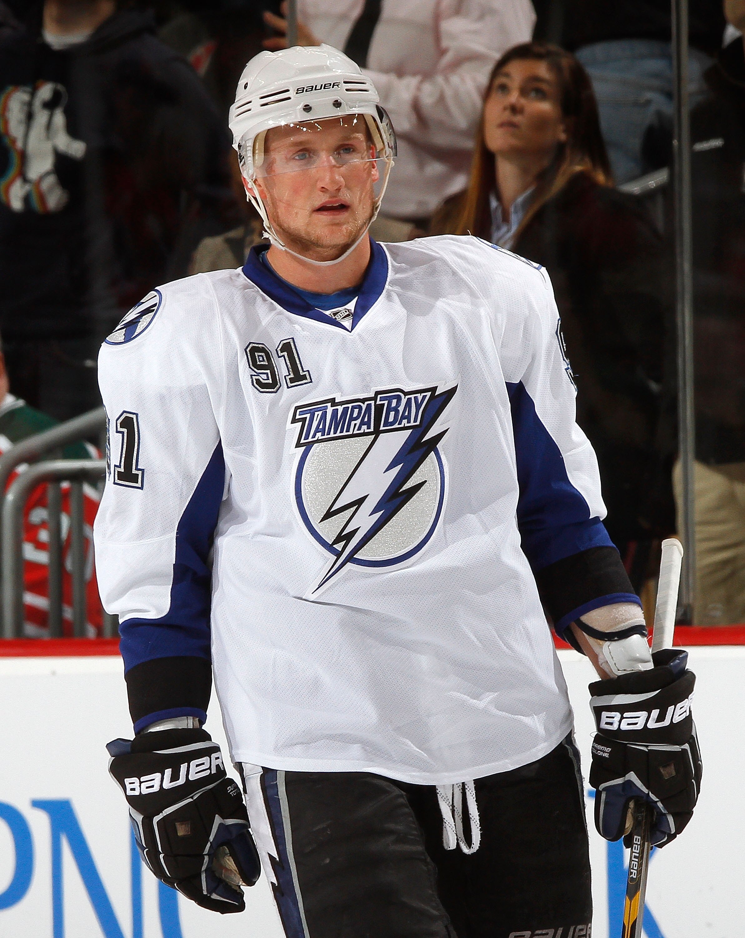 NEWARK, NJ - MARCH 02:  Steven Stamkos #91 of the Tampa Bay Lightning prepares for a faceoff during an NHL hockey game against the New Jersey Devils at the Prudential Center on March 2, 2011 in Newark, New Jersey.  (Photo by Paul Bereswill/Getty Images)