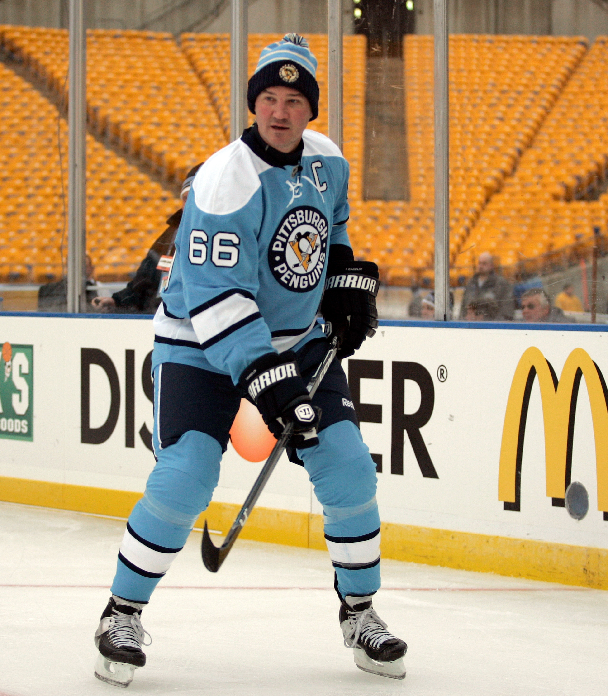PITTSBURGH, PA - DECEMBER 31: Mario Lemieux #66 of the Pittsburgh Penguins skates against the Washington Capitals during the 2011 NHL Winter Classic Alumni Game on December 31, 2010 at Heinz Field in Pittsburgh, Pennsylvania. (Photo by Justin K. Aller/G PITTSBURGH, PA - DECEMBER 31: Mario Lemieux #66 of the Pittsburgh Penguins skates against the Washington Capitals during the 2011 NHL Winter Classic Alumni Game on December 31, 2010 at Heinz Field in Pittsburgh, Pennsylvania. (Photo by Justin K. Aller/G