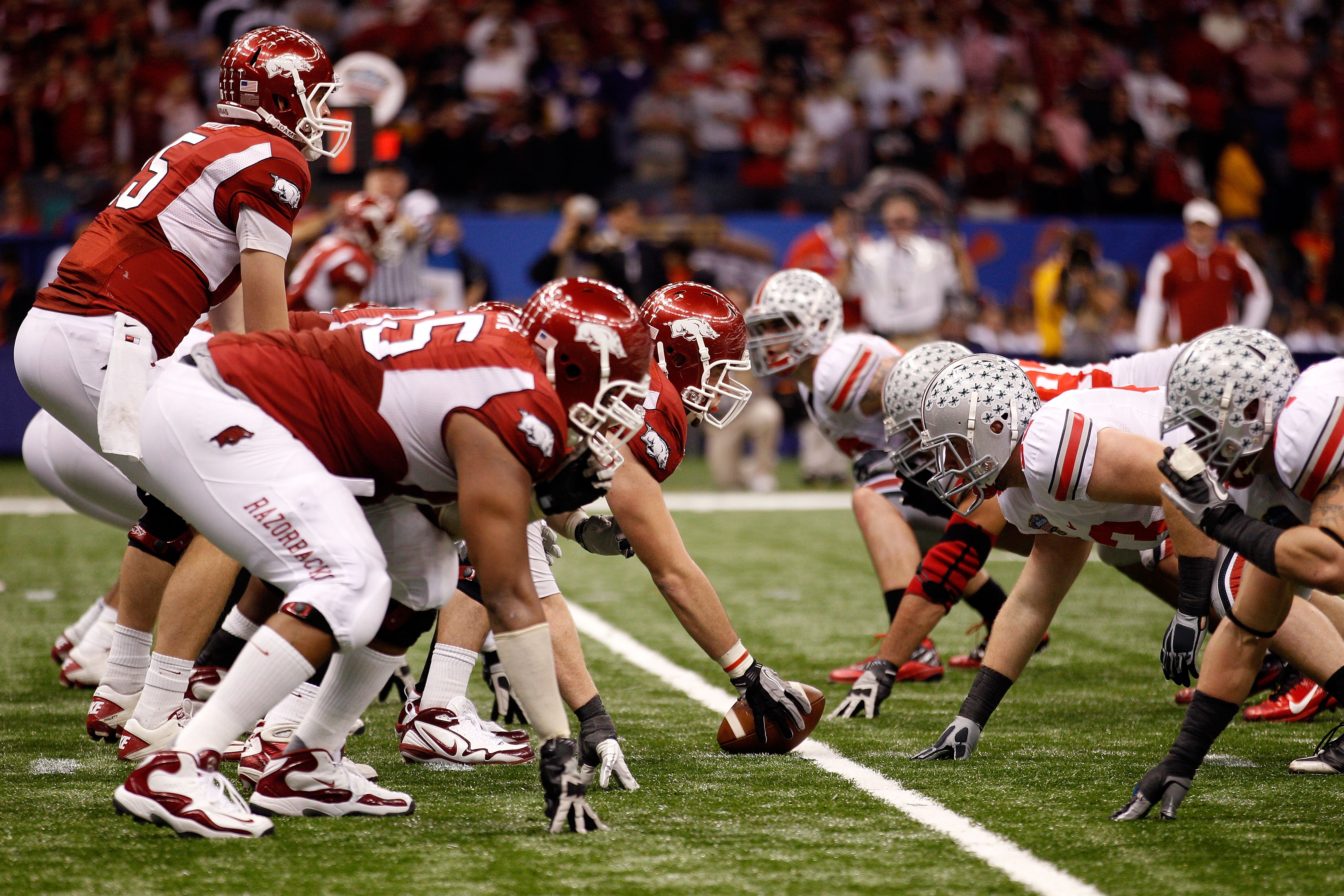 NEW ORLEANS, LA - JANUARY 04:  Ryan Mallett #15 of the Arkansas Razorbacks under center in the first half against the Ohio State Buckeyes during the Allstate Sugar Bowl at the Louisiana Superdome on January 4, 2011 in New Orleans, Louisiana.  (Photo by Ch