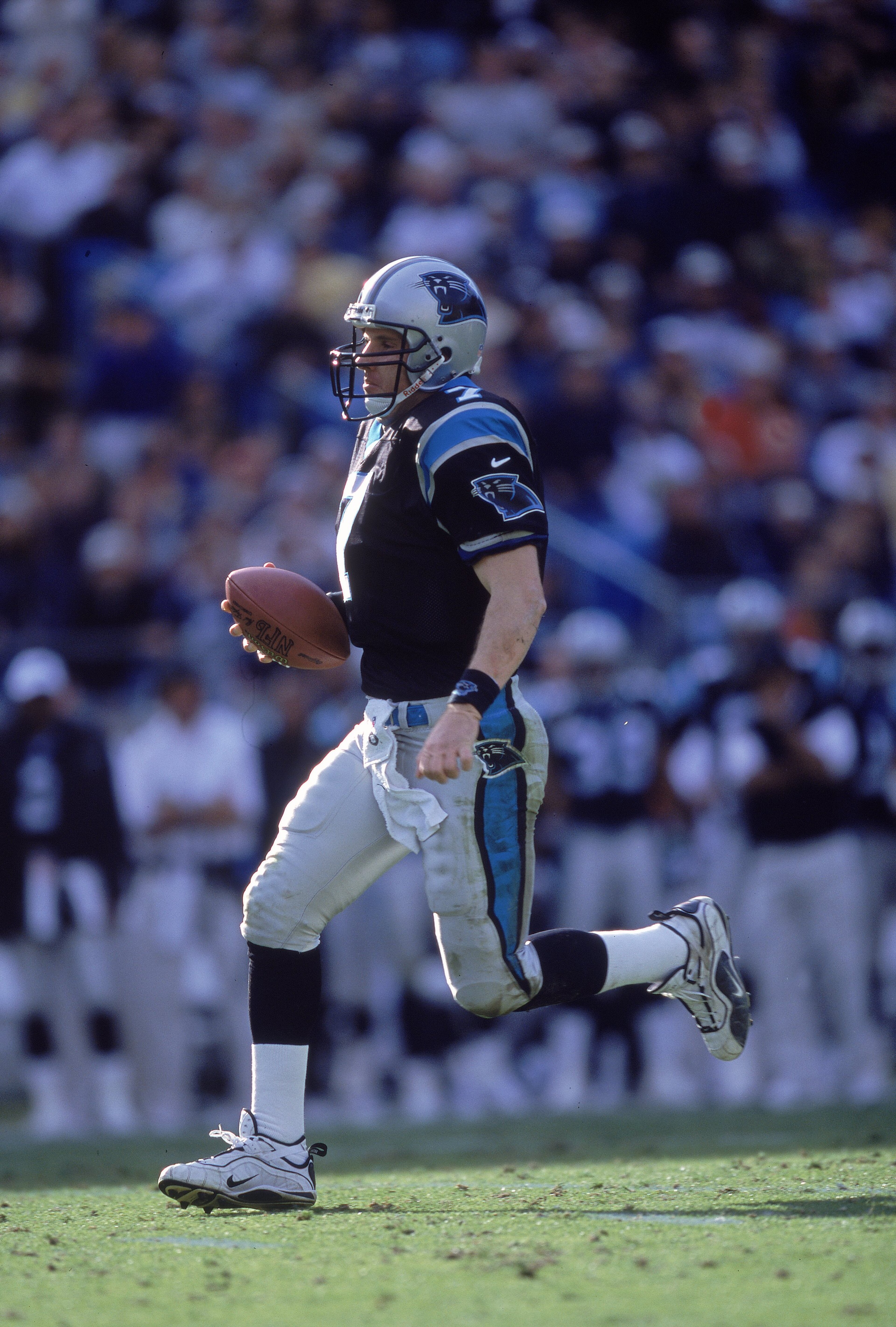 12 Nov 2000: Quarterback Steve Beuerlein #7 of the Carolina Panthers runs with the ball during the game against the New Orleans Saints at the Ericsson Stadium in Charlotte, North Carolina. The Panthers defeated the Saints 20-10.Mandatory Credit: Craig 12 Nov 2000: Quarterback Steve Beuerlein #7 of the Carolina Panthers runs with the ball during the game against the New Orleans Saints at the Ericsson Stadium in Charlotte, North Carolina. The Panthers defeated the Saints 20-10.Mandatory Credit: Craig
