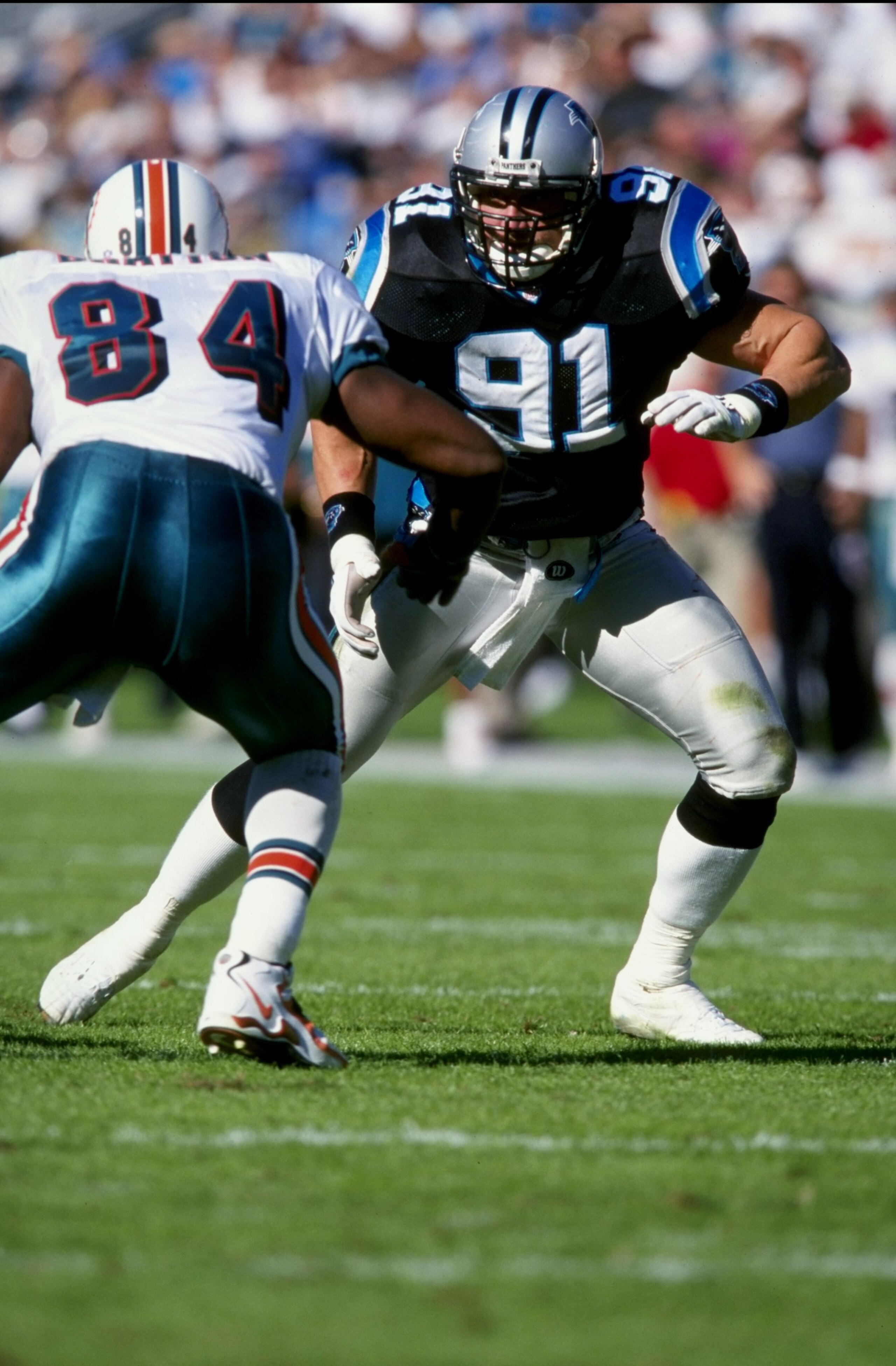 15 Nov 1998:  Kevin Greene #91 of the Carolina Panthers in action during the game against the Miami Dolphins at the Ericsson Stadium in Charlotte, North Carolina. The Dolphins defeated the Panthers 13-9. Mandatory Credit: Tom Hauck  /Allsport