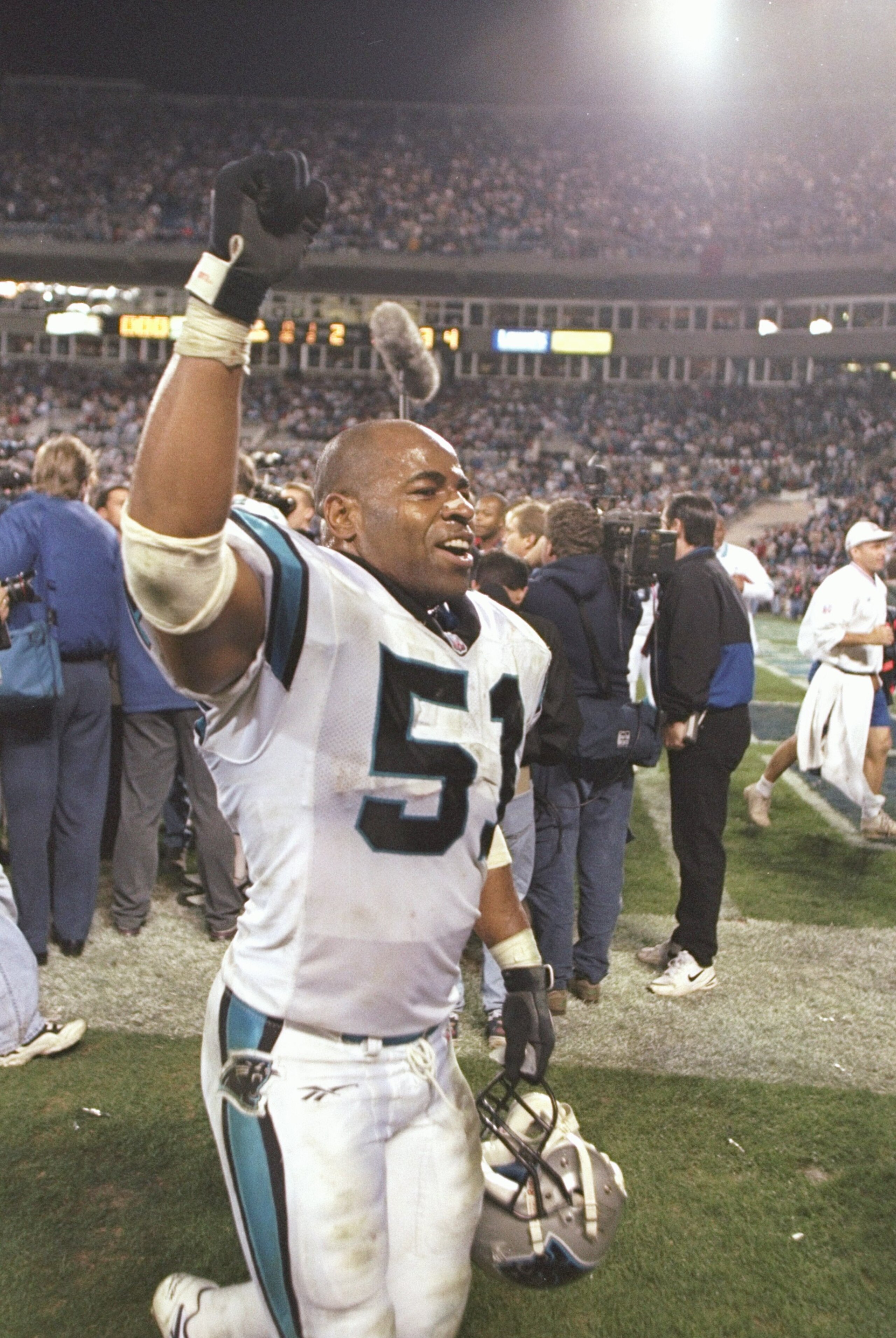 5 Jan 1997:  Linebacker Sam Mills of the Carolina Panthers walks off the field after a playoff game against the Dallas Cowboys at Ericsson Stadium in Charlotte, North Carolina.  The Panthers won the game 26-17. Mandatory Credit: Craig Jones  /Allsport