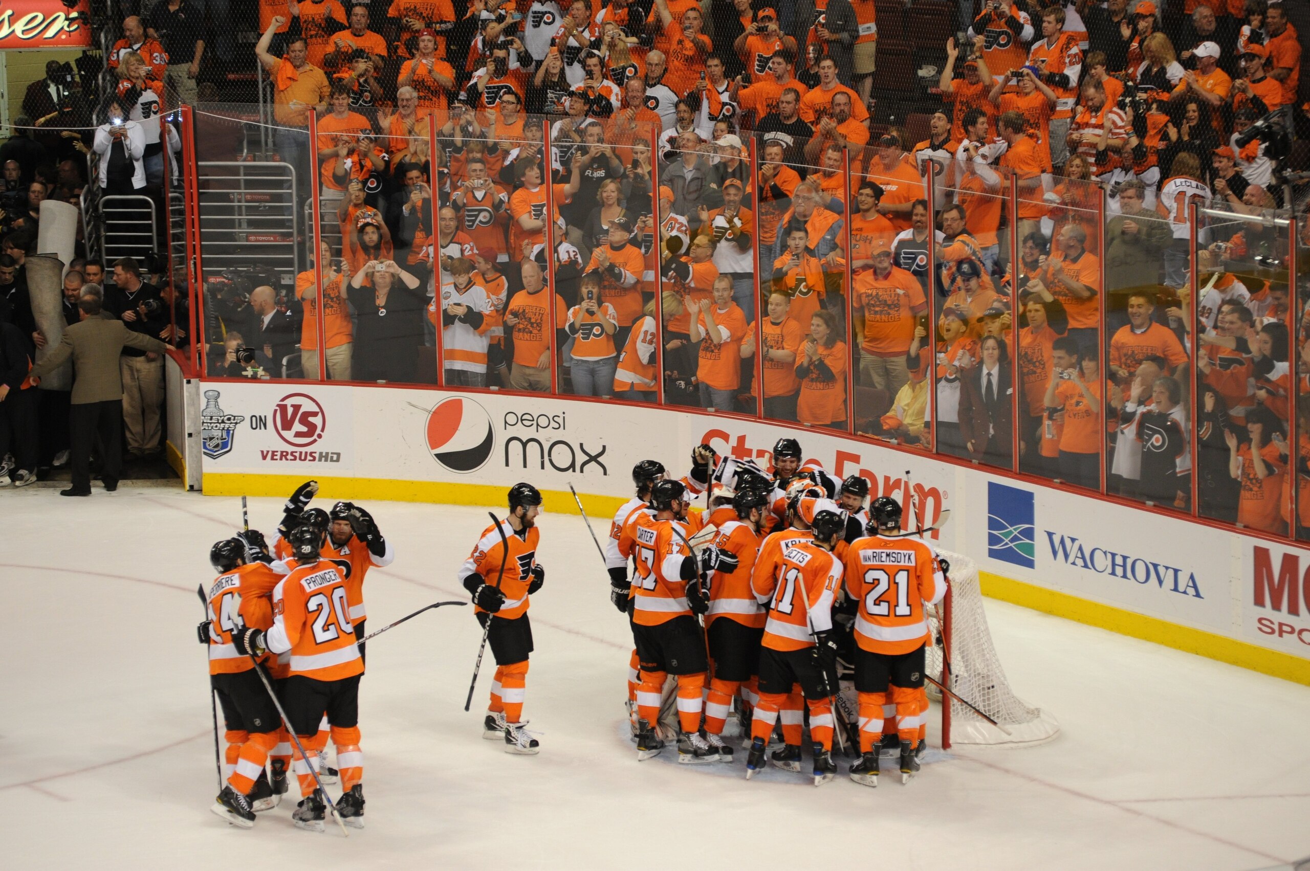 PHILADELHIA - MAY 24: The Philadelphia Flyers celebrate winning Game 5 of the Eastern Conference Finals against the Montreal Canadiens during the 2010 NHL Stanley Cup Playoffs at Wachovia Center on May 24, 2010 in Philadelphia, Pennsylvania. (Photo by: Mi