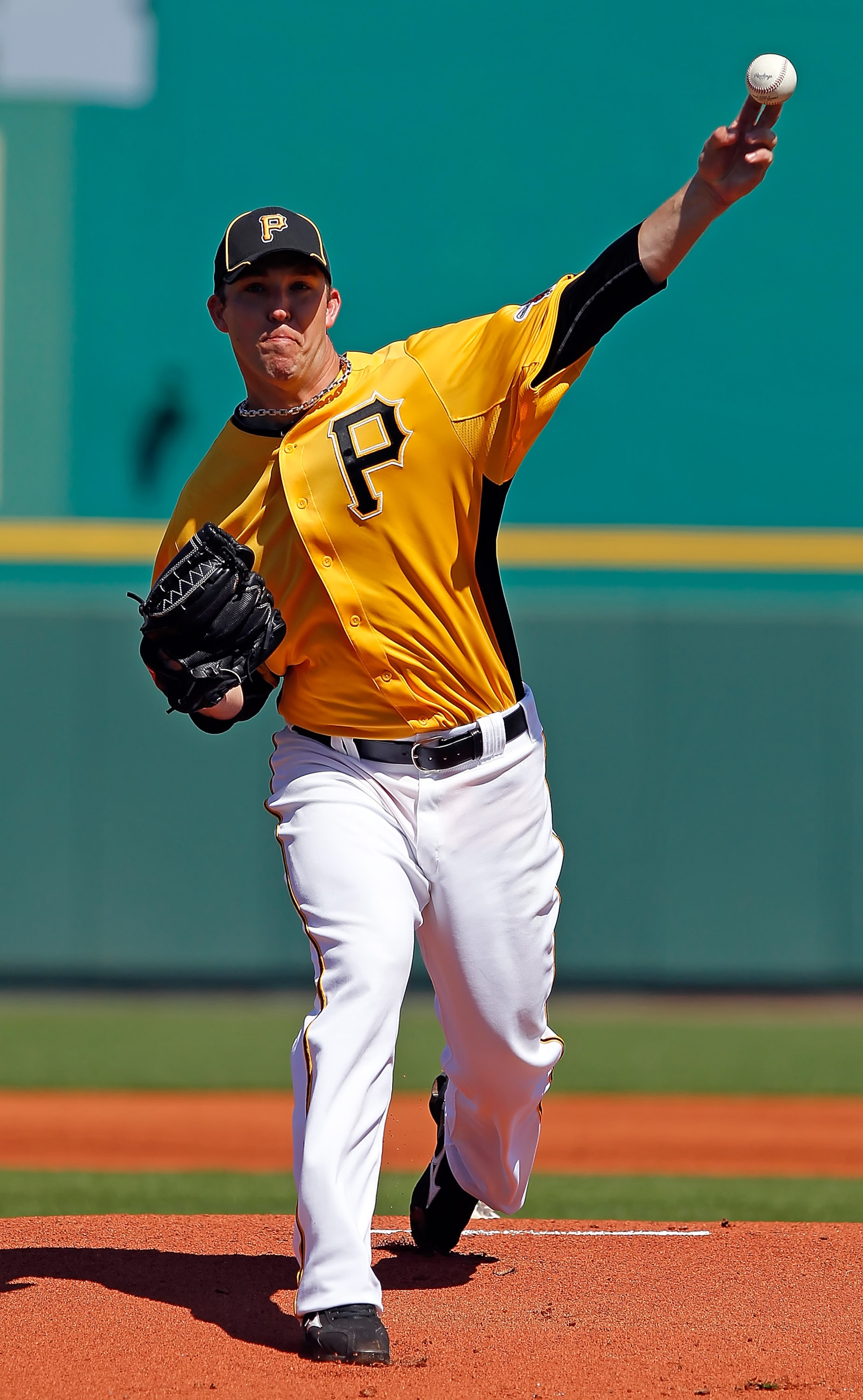 BRADENTON, FL - FEBRUARY 28:  Pitcher Paul Maholm #28 of the Pittsburgh Pirates pitches against the Baltimore Orioles during a Grapefruit League Spring Training Game at McKechnie Field on February 28, 2011 in Bradenton, Florida.  (Photo by J. Meric/Getty