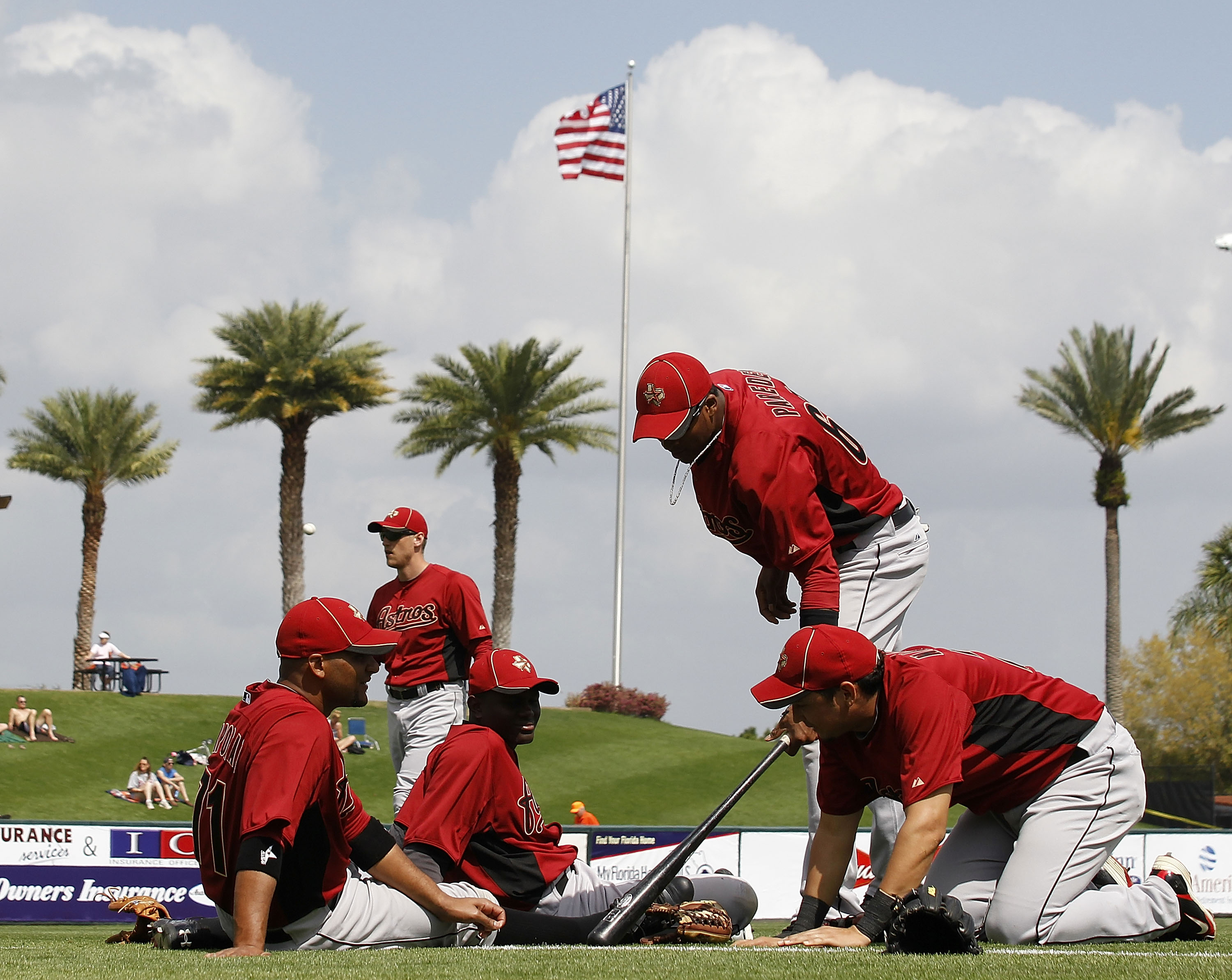 Houston, United States. 26th Oct, 2021. A large American flag is unfurled  on the field before the start of game one of the MLB World Series between  the Houston Astros and the