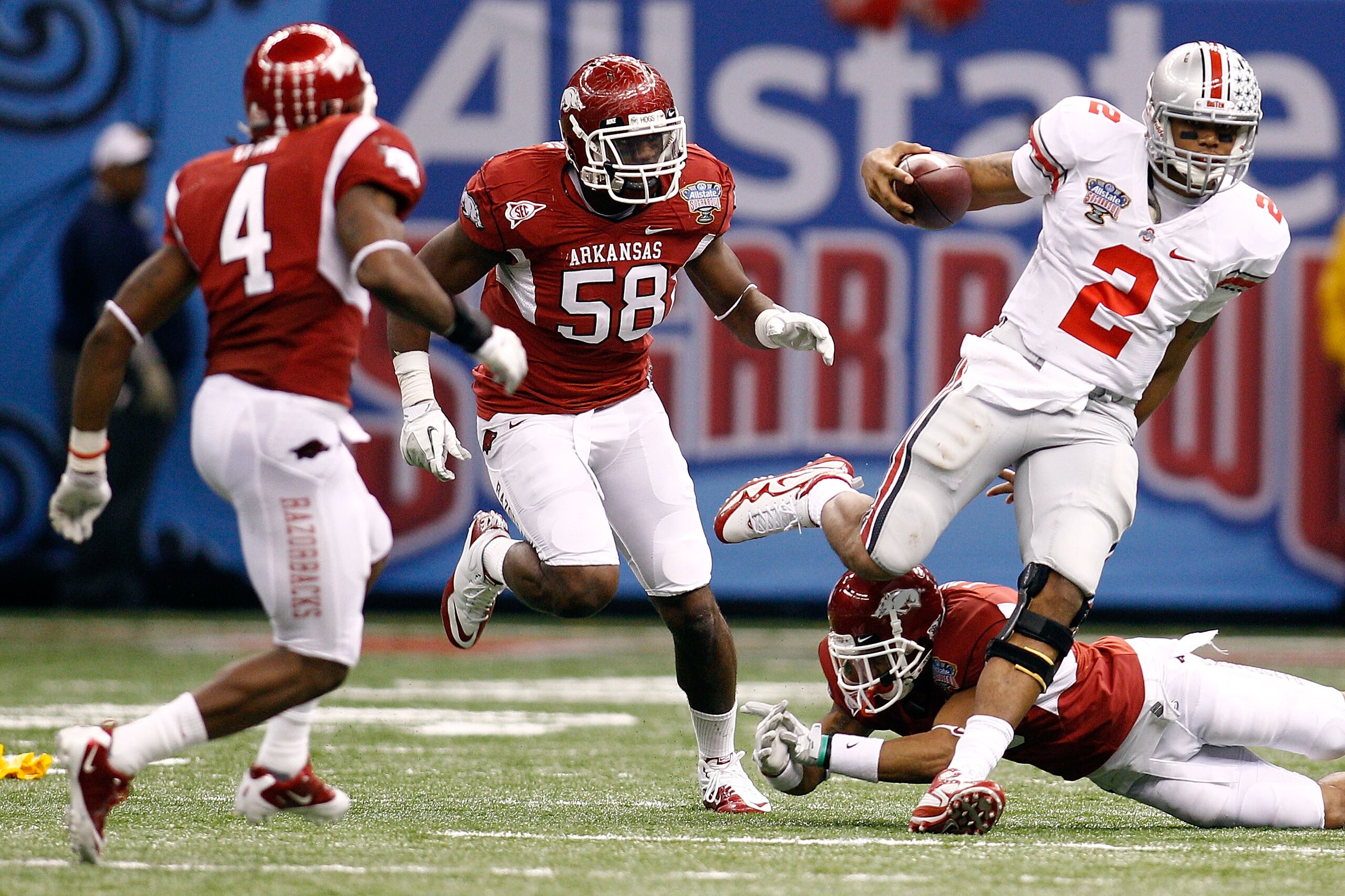 NEW ORLEANS, LA - JANUARY 04:  Quarterback Terrelle Pryor #2 of the Ohio State Buckeyes looks to run against the Arkansas Razorbacks during the Allstate Sugar Bowl at the Louisiana Superdome on January 4, 2011 in New Orleans, Louisiana.  (Photo by Chris G