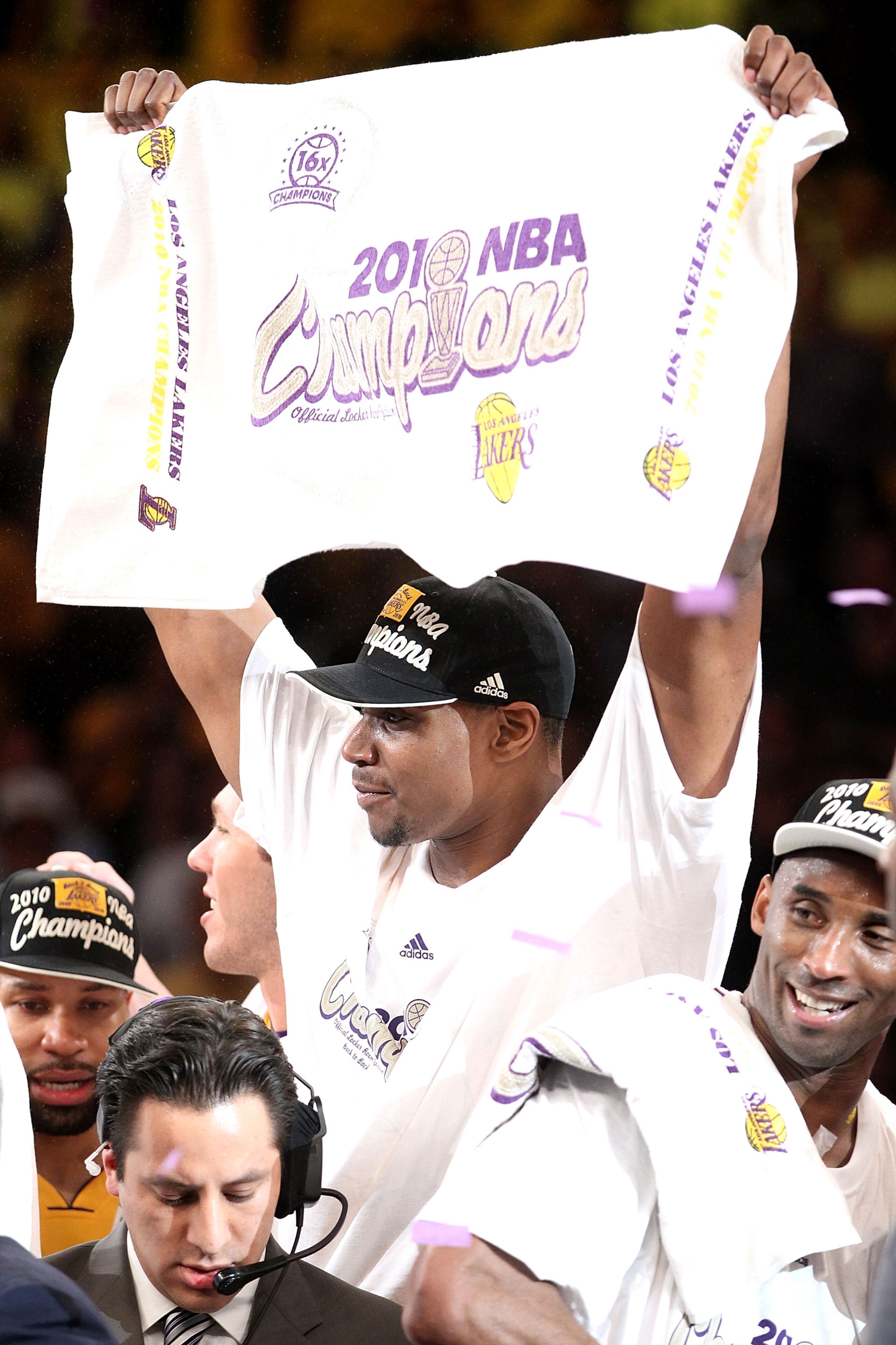 LOS ANGELES, CA - JUNE 17:  Andrew Bynum #17 of the Los Angeles Lakers celebrates after the Lakers defeated the Boston Celtics in Game Seven of the 2010 NBA Finals at Staples Center on June 17, 2010 in Los Angeles, California.  NOTE TO USER: User expressl