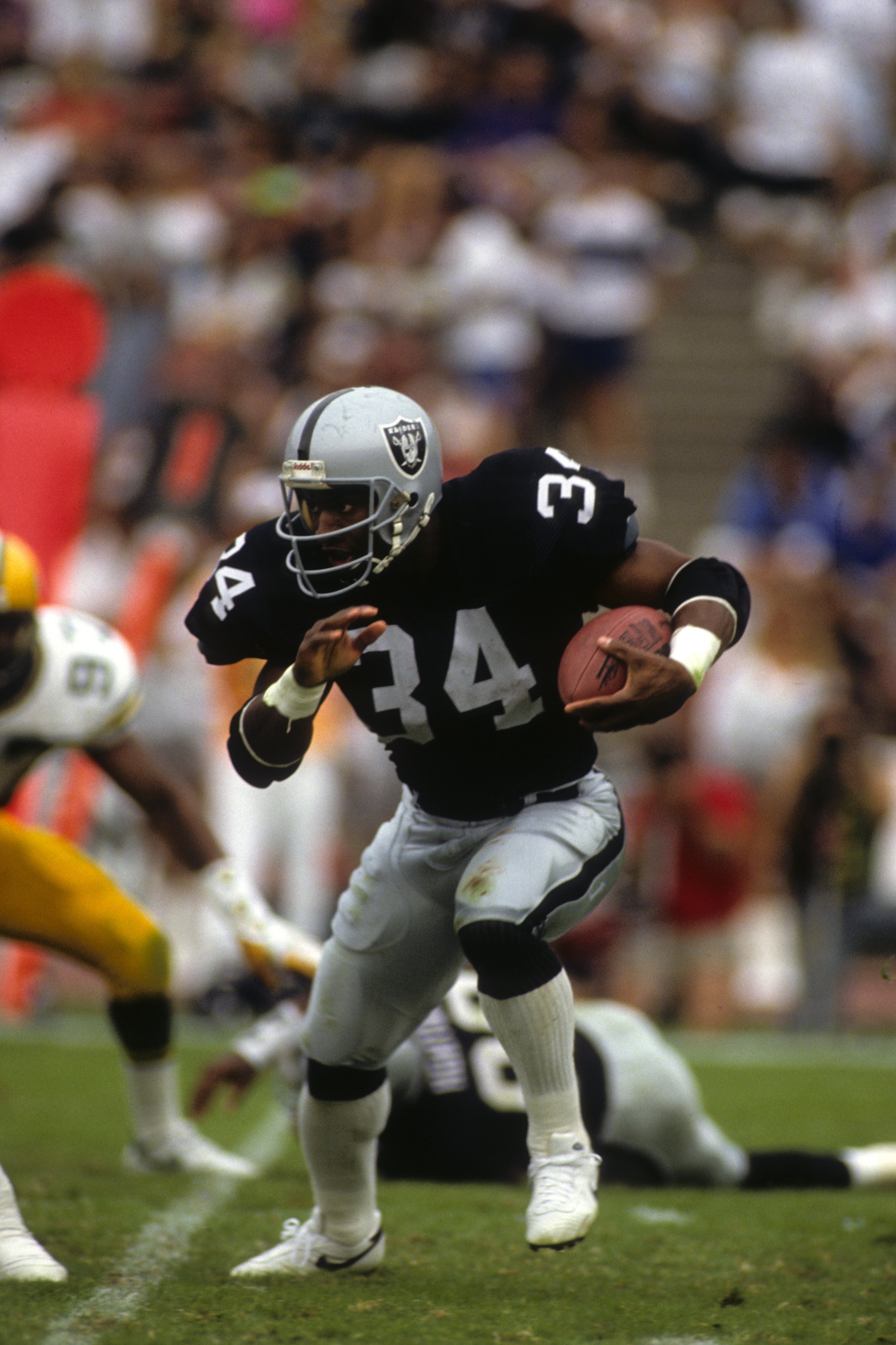 Top 25 NFL running backs whose careers were derailed too early - Page 6