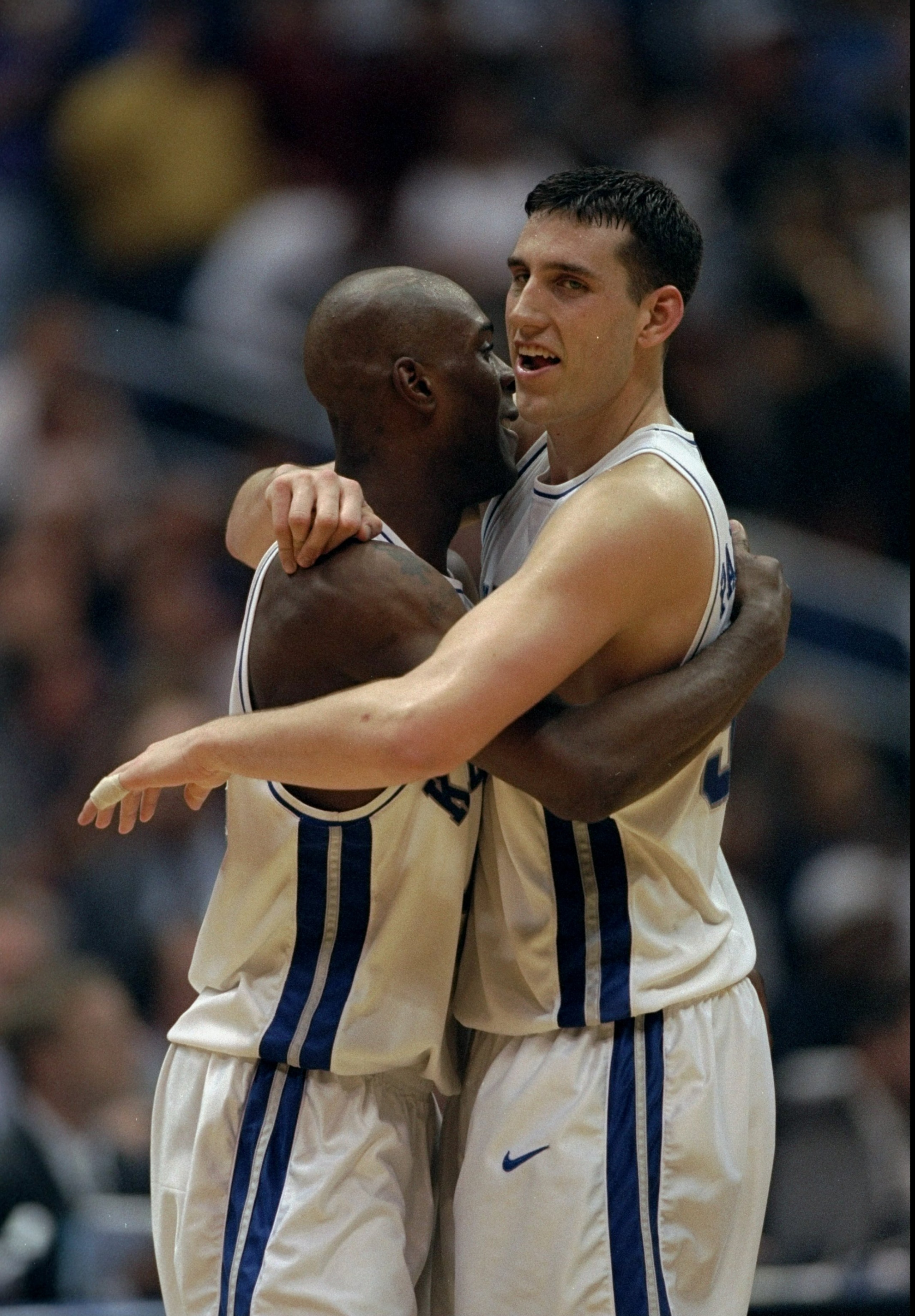 30 Mar 1998:  Guard Scott Padgett and forward Heshimu Evans of the Kentucky Wildcats in action during a playoff game against the Utah Utes at the Alamodome in San Antonio, Texas.  Kentucky won the game, 78-69. Mandatory Credit: Todd Warshaw  /Allsport