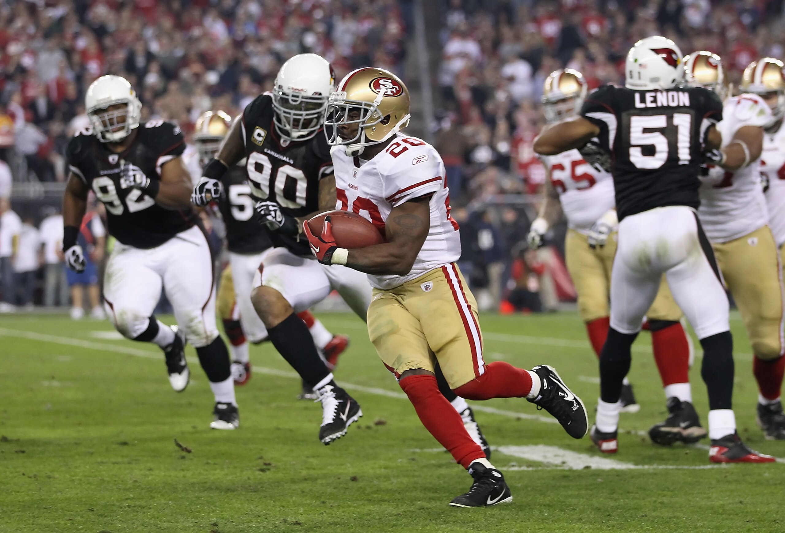 GLENDALE, AZ - NOVEMBER 29:  Runningback Brian Westbrook #20 of the San Francisco 49ers runs with the football against the Arizona Cardinals during the NFL game at the University of Phoenix Stadium on November 29, 2010 in Glendale, Arizona.   The 49ers de