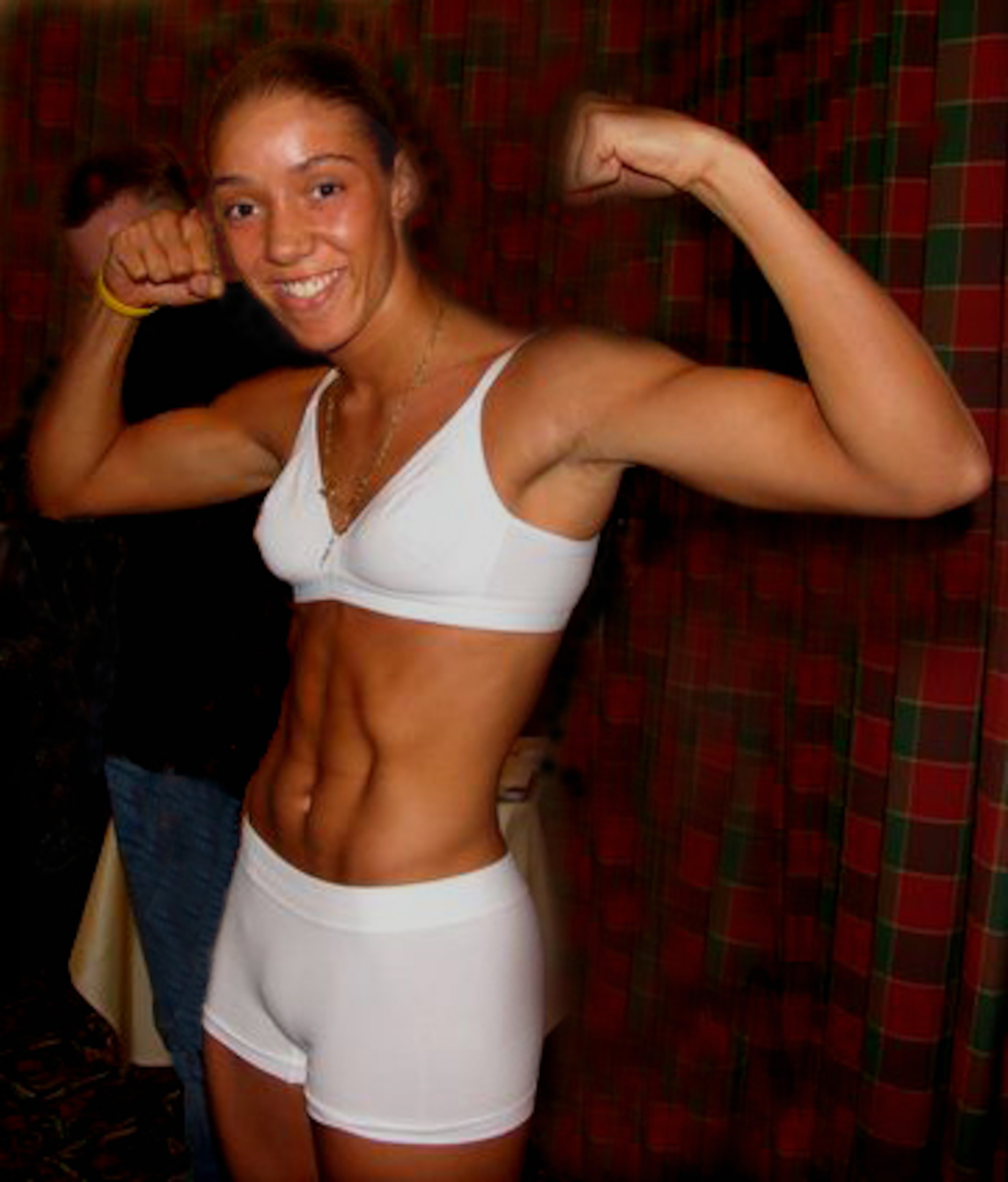 (credit: womenkickboxing.com)
