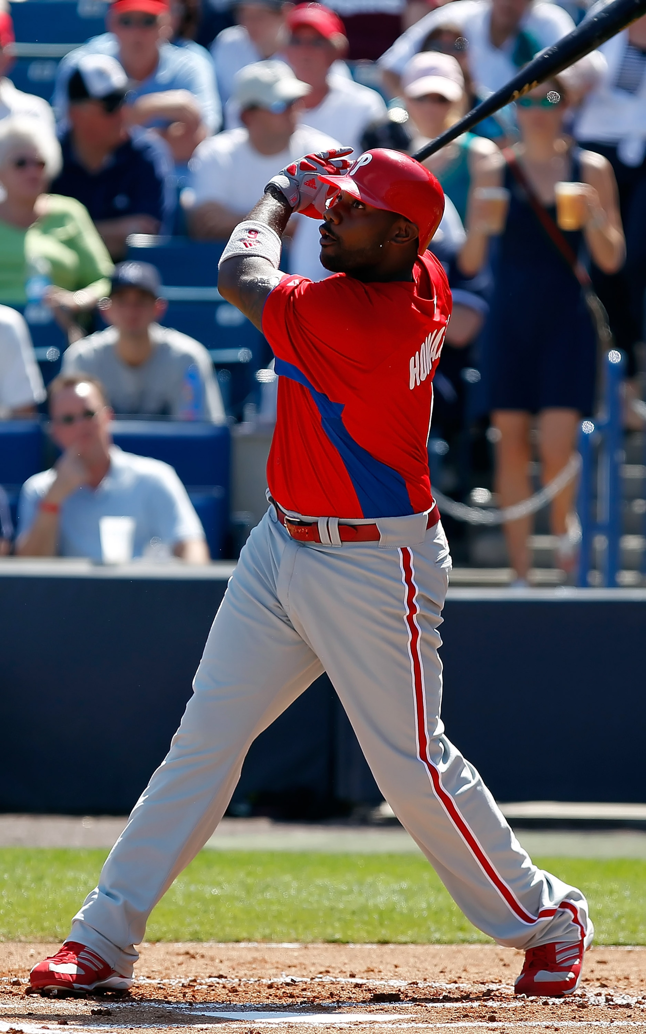 TAMPA, FL - FEBRUARY 26:  Infielder Ryan Howard #6 of the Philadelphia Phillies fouls off a pitch against the New York Yankees during a Grapefruit League Spring Training Game at George M. Steinbrenner Field on February 26, 2011 in Tampa, Florida.  (Photo