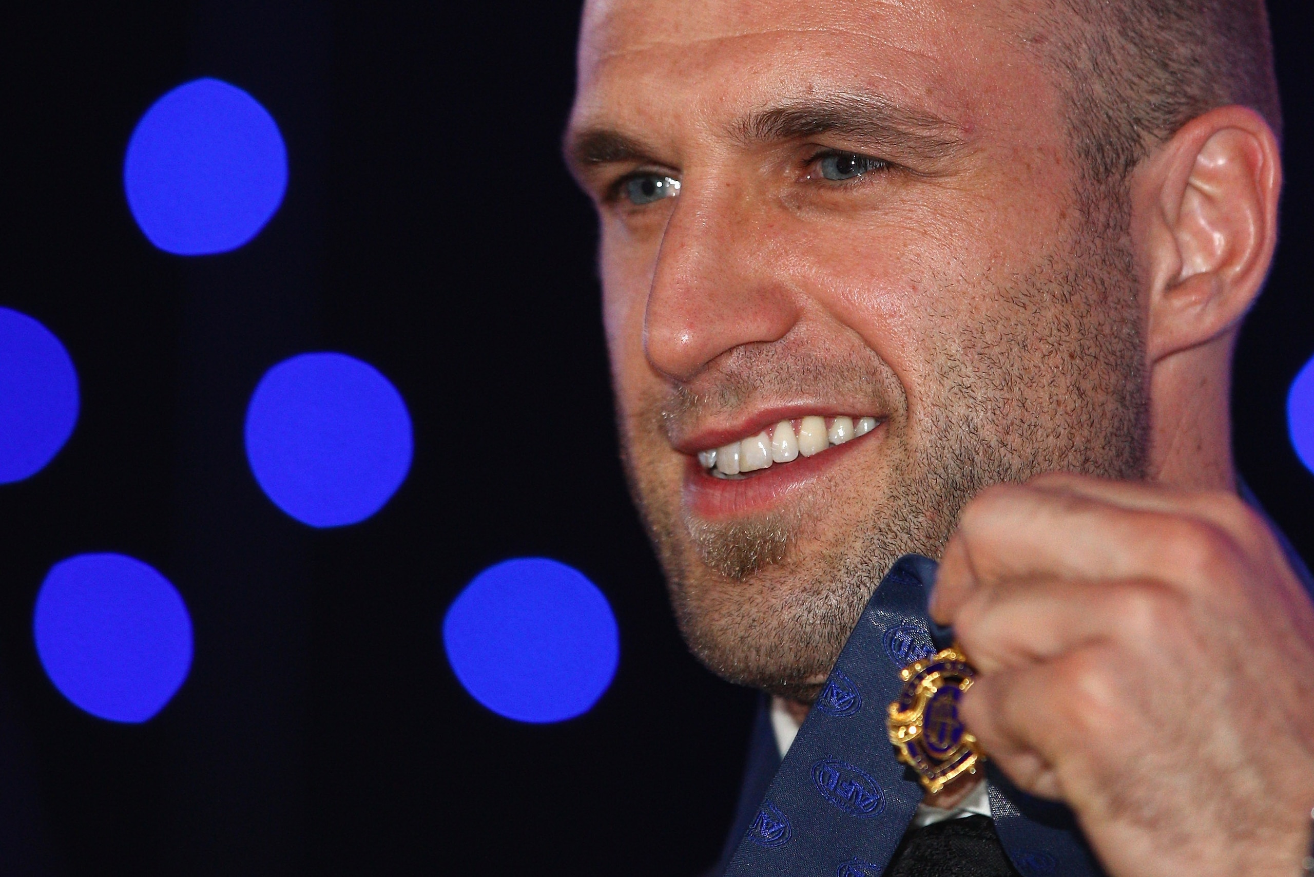 MELBOURNE, AUSTRALIA - SEPTEMBER 20: Chris Judd of the Blues poses with the 2010 AFL Brownlow Medal at the 2010 AFL Brownlow Medal at Crown Entertainment Complex on September 20, 2010 in Melbourne, Australia. (Photo by Quinn Rooney/Getty Images) MELBOURNE, AUSTRALIA - SEPTEMBER 20: Chris Judd of the Blues poses with the 2010 AFL Brownlow Medal at the 2010 AFL Brownlow Medal at Crown Entertainment Complex on September 20, 2010 in Melbourne, Australia. (Photo by Quinn Rooney/Getty Images)