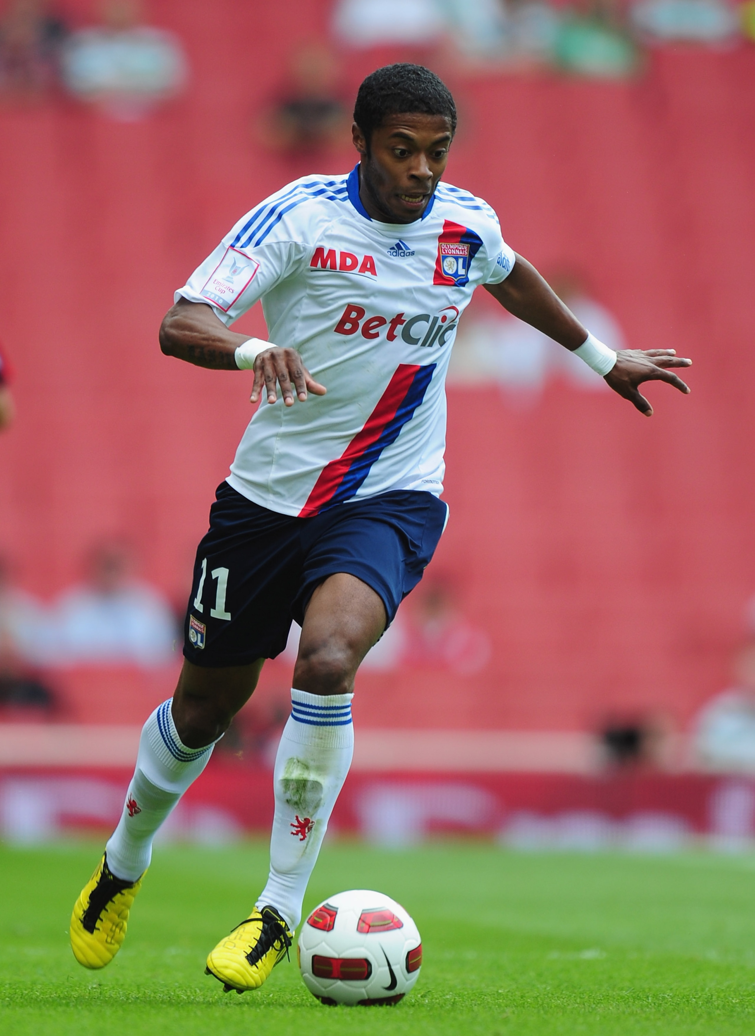 LONDON, ENGLAND - AUGUST 01: Michel Bastos of Lyon in action during the Emirates Cup match between AC Milan and Lyon at Emirates Stadium on August 1, 2010 in London, England. (Photo by Mike Hewitt/Getty Images) LONDON, ENGLAND - AUGUST 01: Michel Bastos of Lyon in action during the Emirates Cup match between AC Milan and Lyon at Emirates Stadium on August 1, 2010 in London, England. (Photo by Mike Hewitt/Getty Images)
