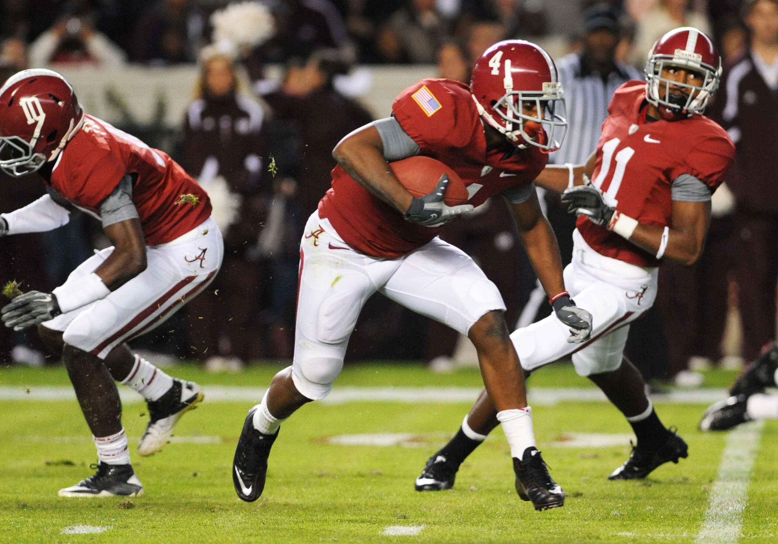 TUSCALOOSA, AL - NOVEMBER 13: Wide receiver Marquis Maze #4  of the Alabama Crimson Tide rushes upfield against the Mississippi State Bulldogs November 13, 2010 at Bryant-Denny Stadium in Tuscaloosa, Alabama.  (Photo by Al Messerschmidt/Getty Images)