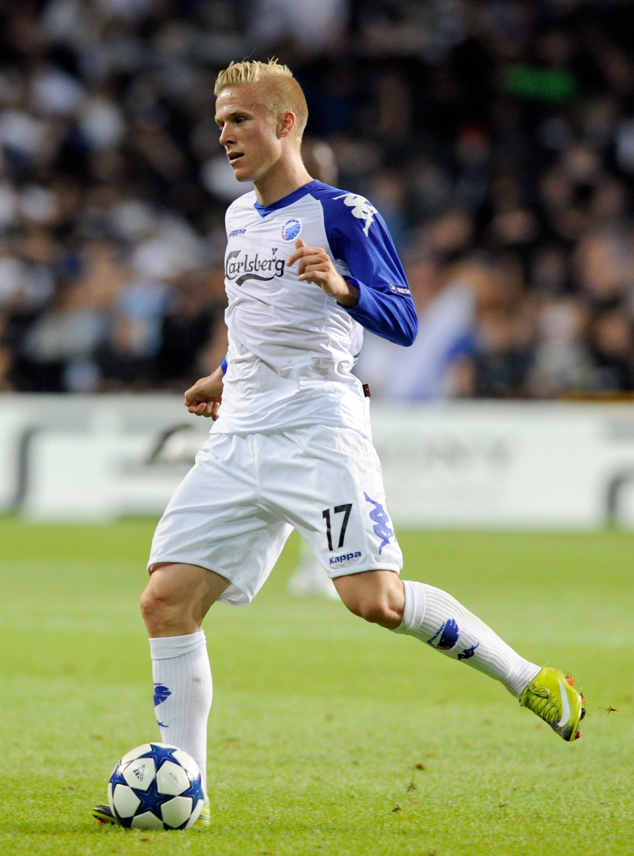 COPENHAGEN, DENMARK - AUGUST 25:  Oscar Wendt of FC Copenhagen during the Champions League Play-off match between FC Copenaghen and Rosenborg on August 25, 2010 in Copenhagen, Denmark.  (Photo by Claudio Villa/Getty Images)