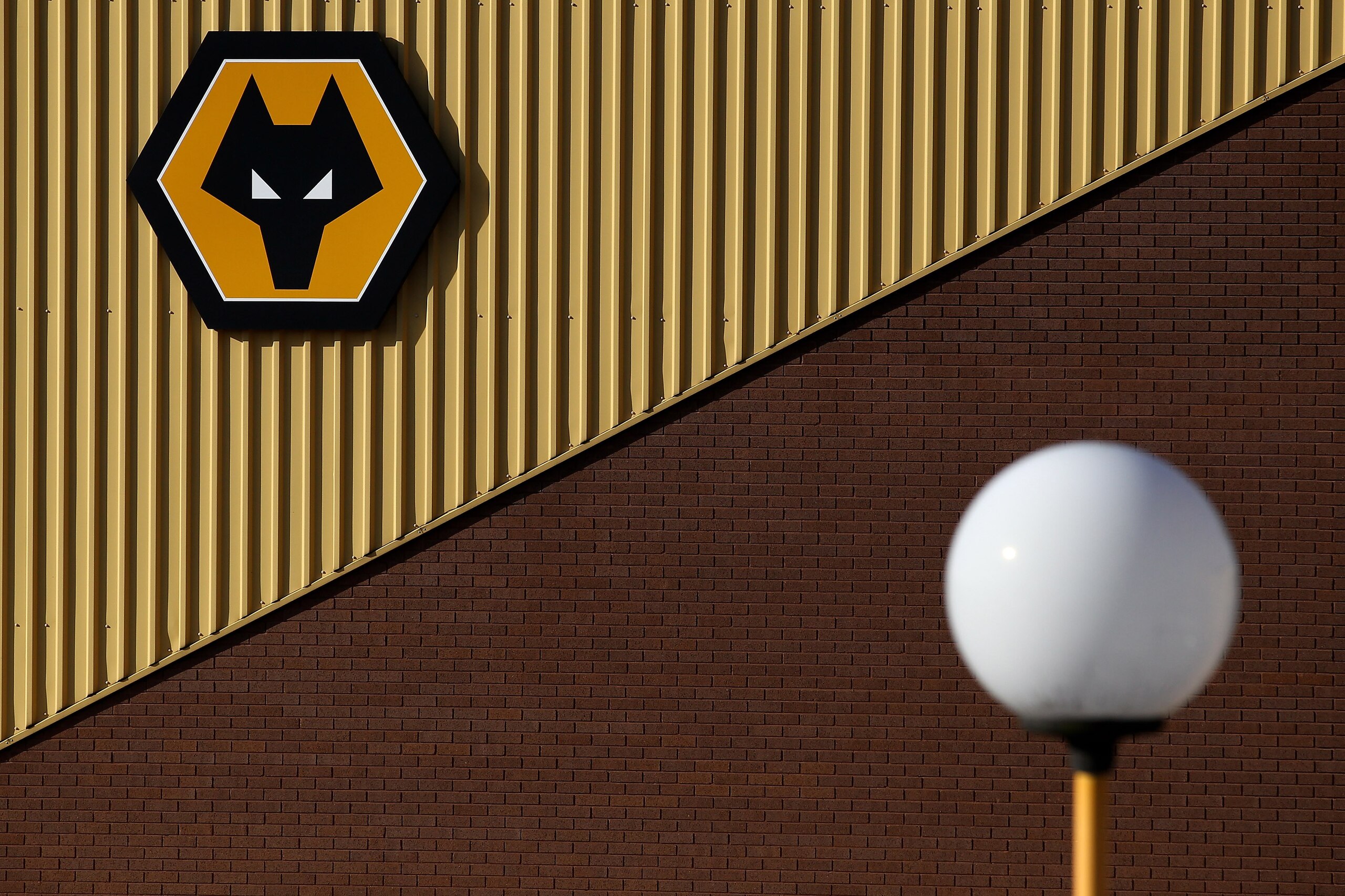 WOLVERHAMPTON, ENGLAND - MARCH 06:  A general view of Molineux ahead of the Barclays Premier League match between Wolverhampton Wanderers and Tottenham Hotspur at Molineux on March 6, 2011 in Wolverhampton, England.  (Photo by Julian Finney/Getty Images)