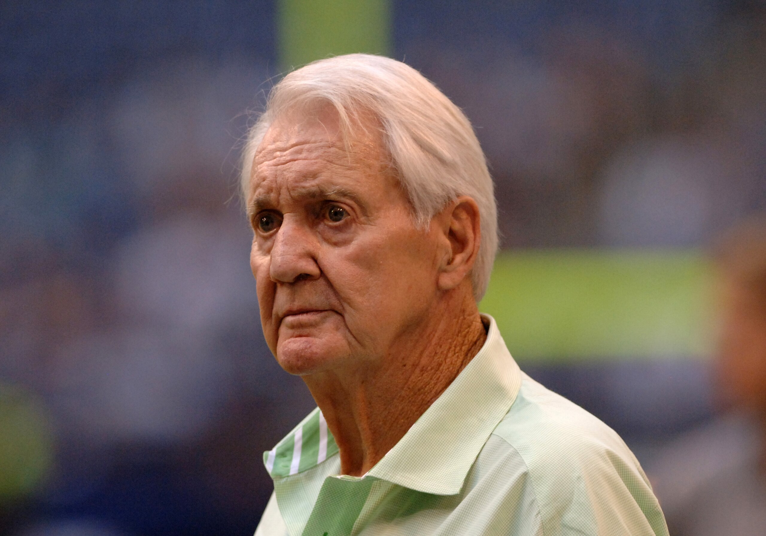 Dallas Cowboys great Pat Summerall on the sidelines during a Monday Night Football game September 19, 2005 in Irving, Texas.  The  Washington Skins defeated the Cowboys 14 - 13.  (Photo by Al Messerschmidt/Getty Images)