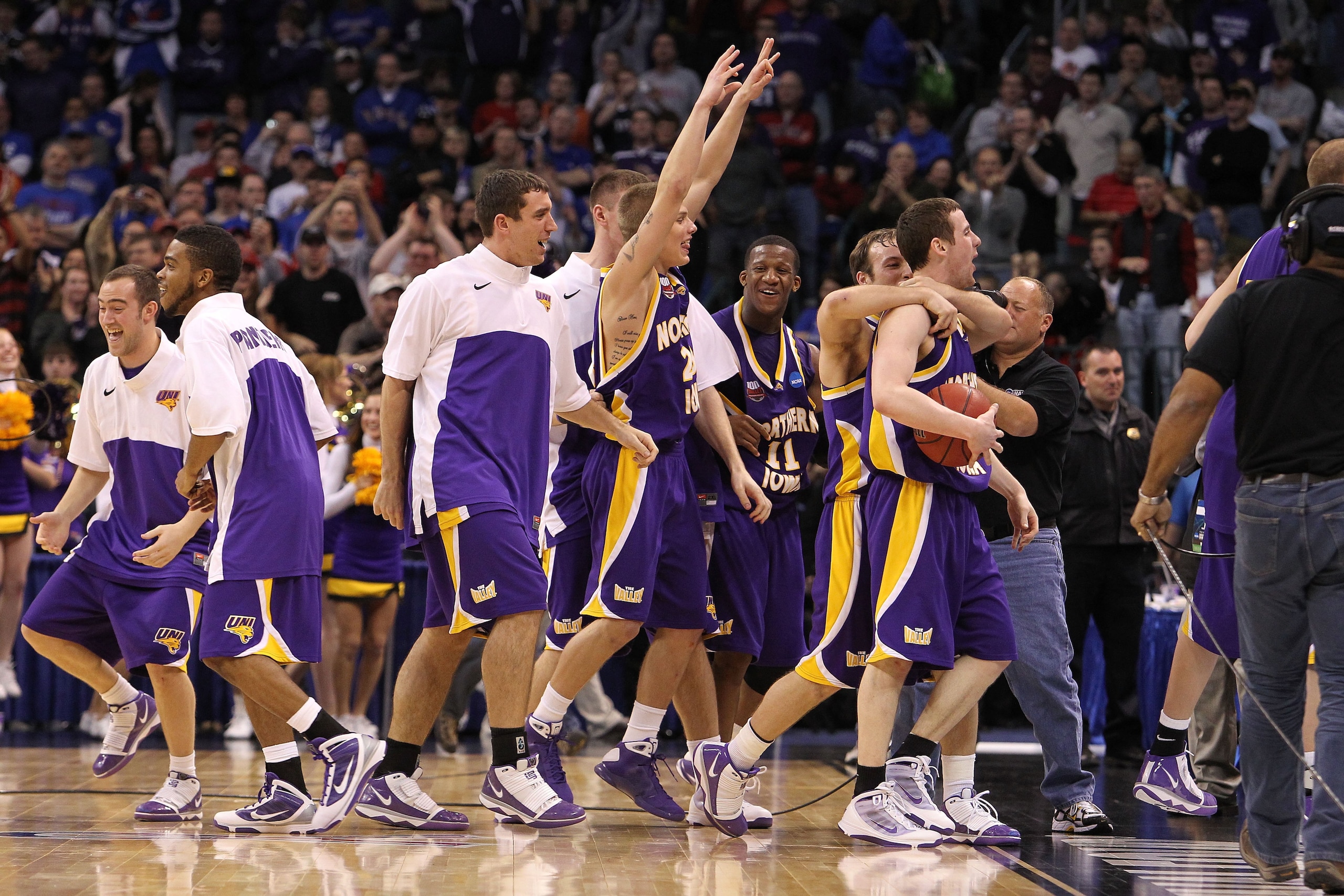 OKLAHOMA CITY - MARCH 20: The Northern Iowa Panthers celebrate after they won 69-67 against the Kansas Jayhawks during the second round of the 2010 NCAA men's basketball tournament at Ford Center on March 20, 2010 in Oklahoma City, Oklahoma. (Photo by R OKLAHOMA CITY - MARCH 20: The Northern Iowa Panthers celebrate after they won 69-67 against the Kansas Jayhawks during the second round of the 2010 NCAA men's basketball tournament at Ford Center on March 20, 2010 in Oklahoma City, Oklahoma. (Photo by R