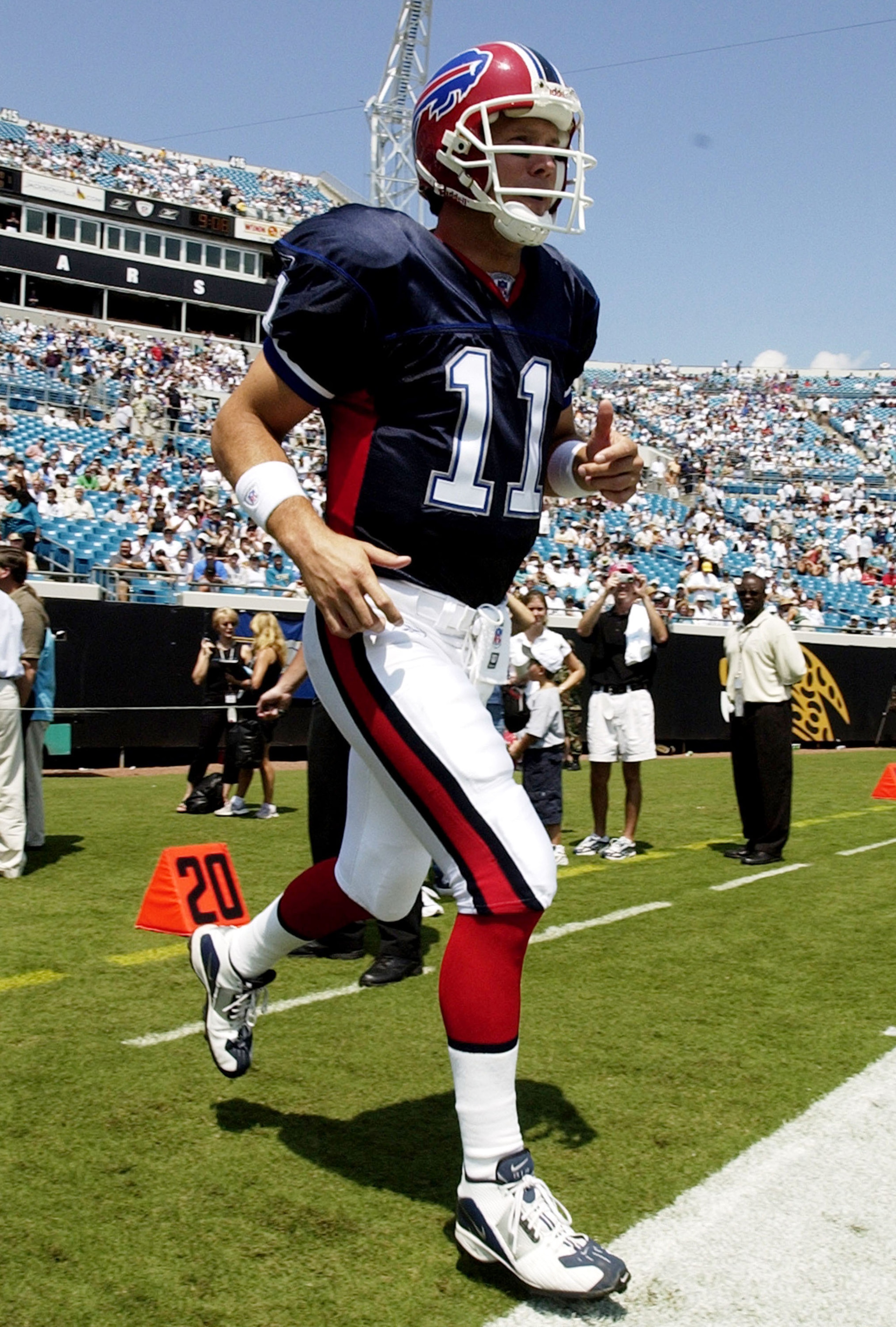 Buffalo Bills  quarterback Drew Bledsoe enters the field   Sunday, September 14, 2003 at Alltel Stadium, Jacksonville.  The Bills defeated the Jacksonville Jaguars 38 - 17.  (Photo by Al Messerschmidt/Getty Images)
