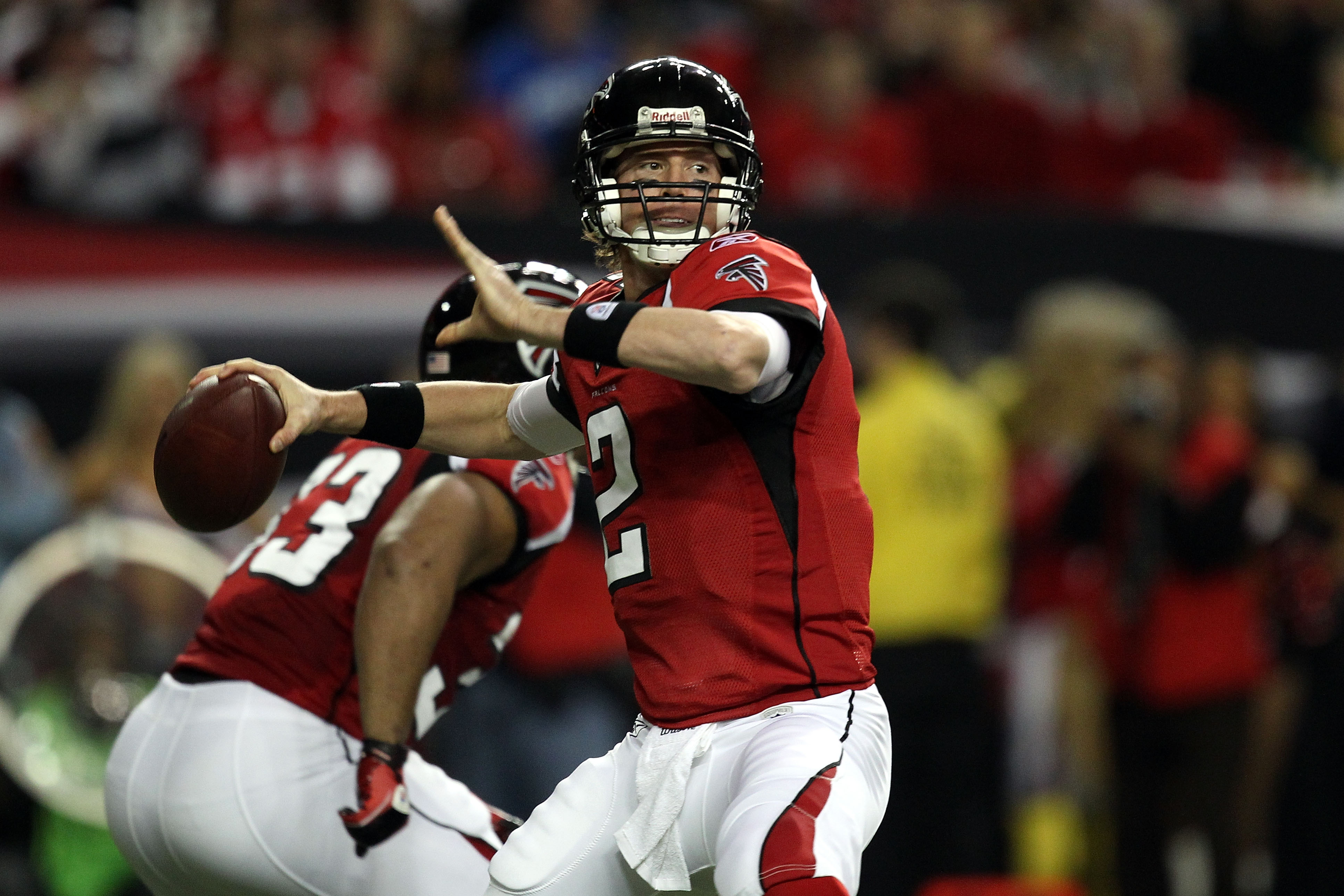 ATLANTA, GA - JANUARY 15: Quarterback Matt Ryan #2 of the Atlanta Falcons throws a pass against the Green Bay Packers during their 2011 NFC divisional playoff game at Georgia Dome on January 15, 2011 in Atlanta, Georgia. (Photo by Streeter Lecka/Getty I ATLANTA, GA - JANUARY 15: Quarterback Matt Ryan #2 of the Atlanta Falcons throws a pass against the Green Bay Packers during their 2011 NFC divisional playoff game at Georgia Dome on January 15, 2011 in Atlanta, Georgia. (Photo by Streeter Lecka/Getty I