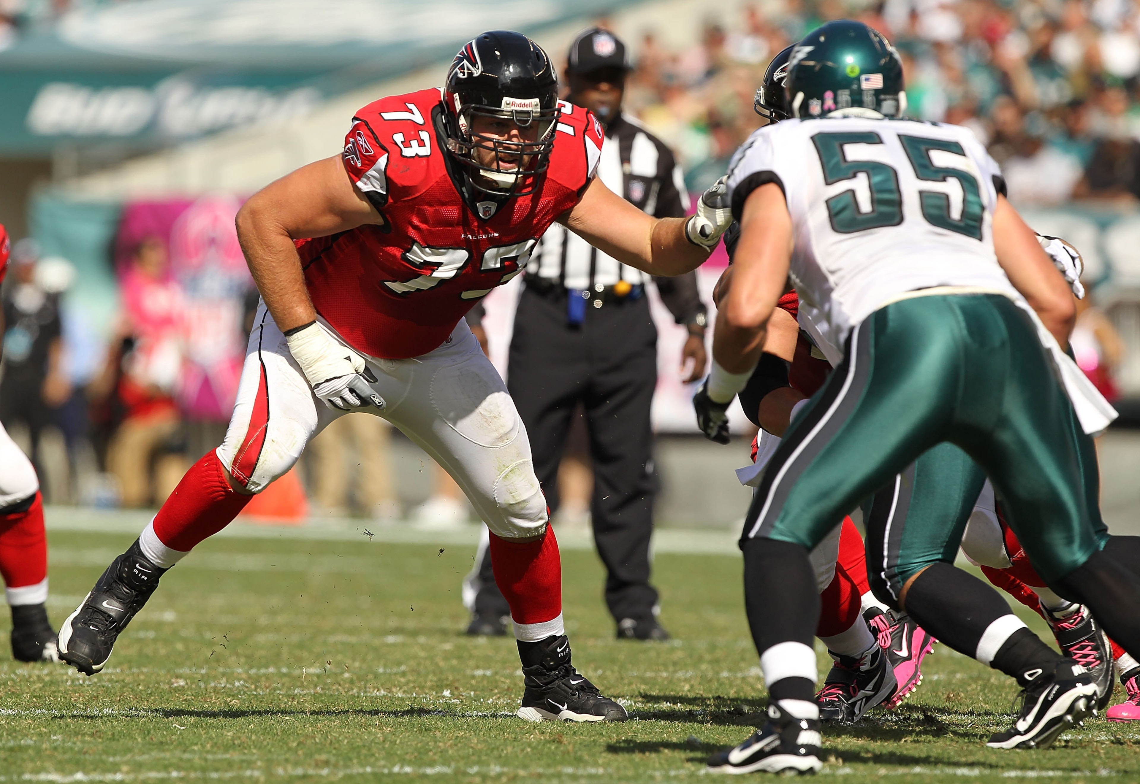 PHILADELPHIA - OCTOBER 17: Harvey Dahl #73 of the Atlanta Falcons in action against Stewart Bradley #55 of the Philadelphia Eagles during their game at Lincoln Financial Field on October 17, 2010 in Philadelphia, Pennsylvania. (Photo by Al Bello/Getty I PHILADELPHIA - OCTOBER 17: Harvey Dahl #73 of the Atlanta Falcons in action against Stewart Bradley #55 of the Philadelphia Eagles during their game at Lincoln Financial Field on October 17, 2010 in Philadelphia, Pennsylvania. (Photo by Al Bello/Getty I