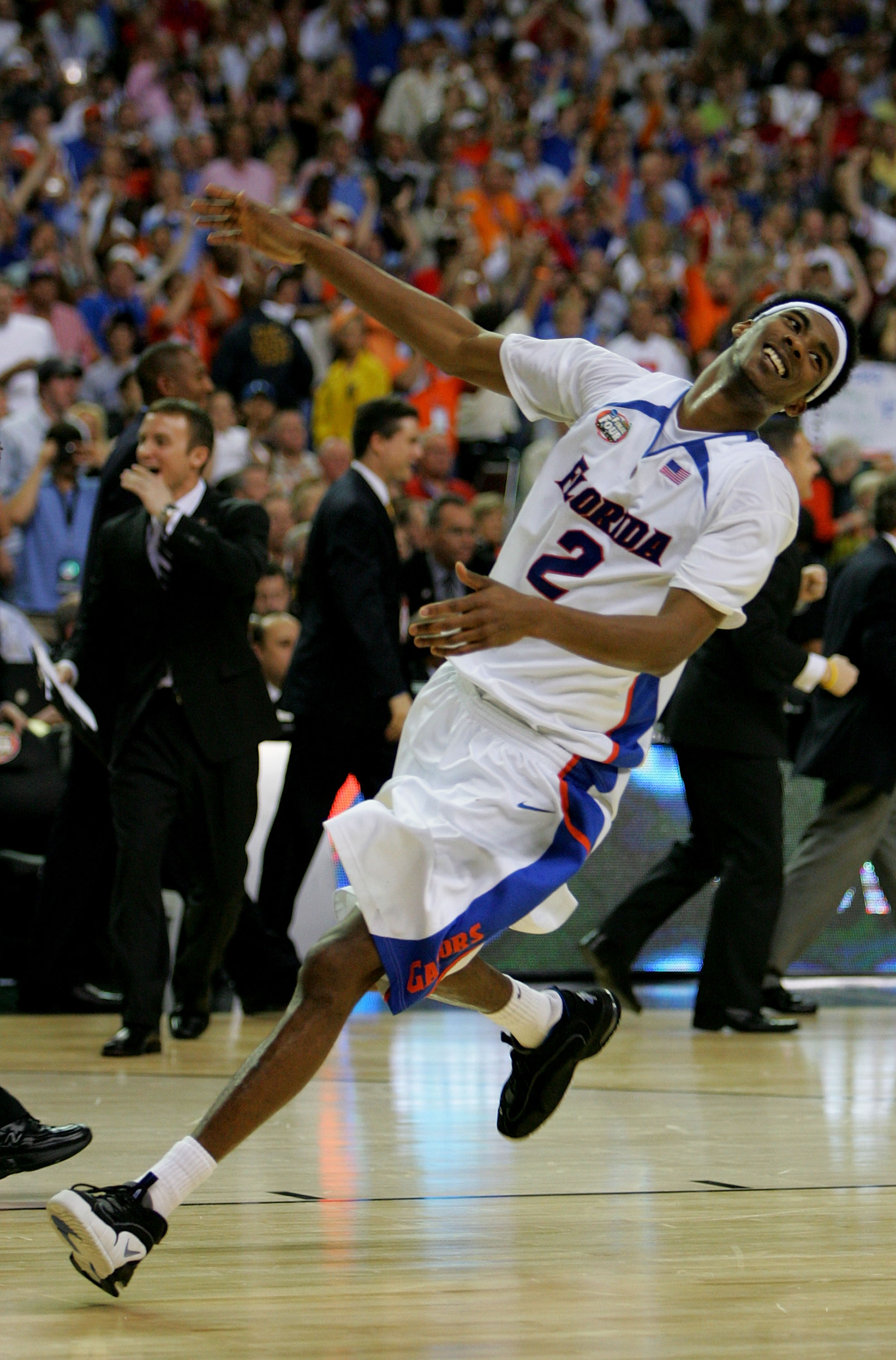 ATLANTA - APRIL 02:  Corey Brewer #2 of the Florida Gators celebrates after defeating the Ohio State Buckeyes during the NCAA Men's Basketball Championship game at the Georgia Dome on April 2, 2007 in Atlanta, Georgia.  (Photo by Andy Lyons/Getty Images)