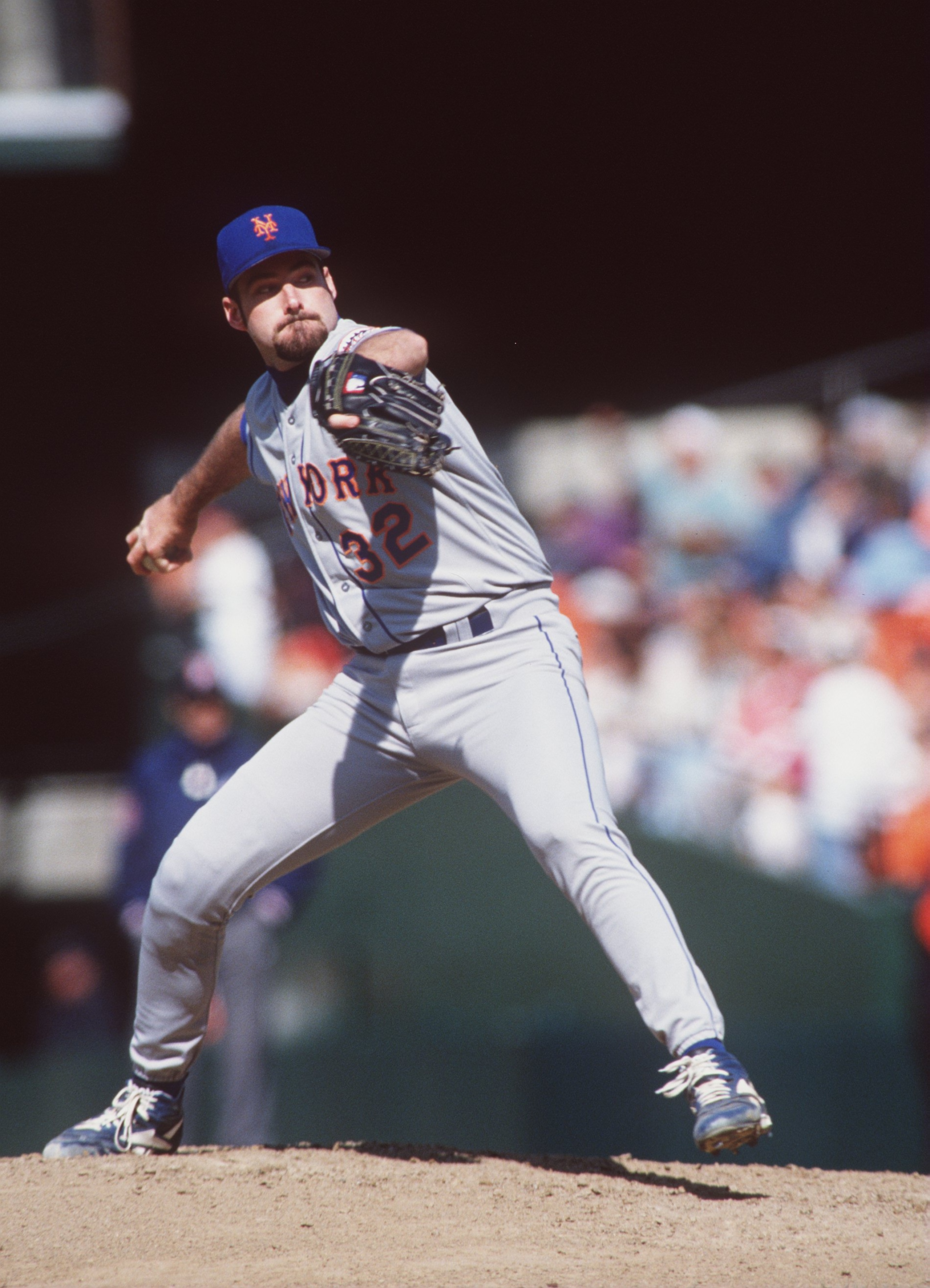 19 May 1996: Pitcher Paul Wilson of the New York Mets winds up to throw a pitch during the Mets 6-2 loss to the San Francisco Giants at 3Com Park in San Francisco, California.