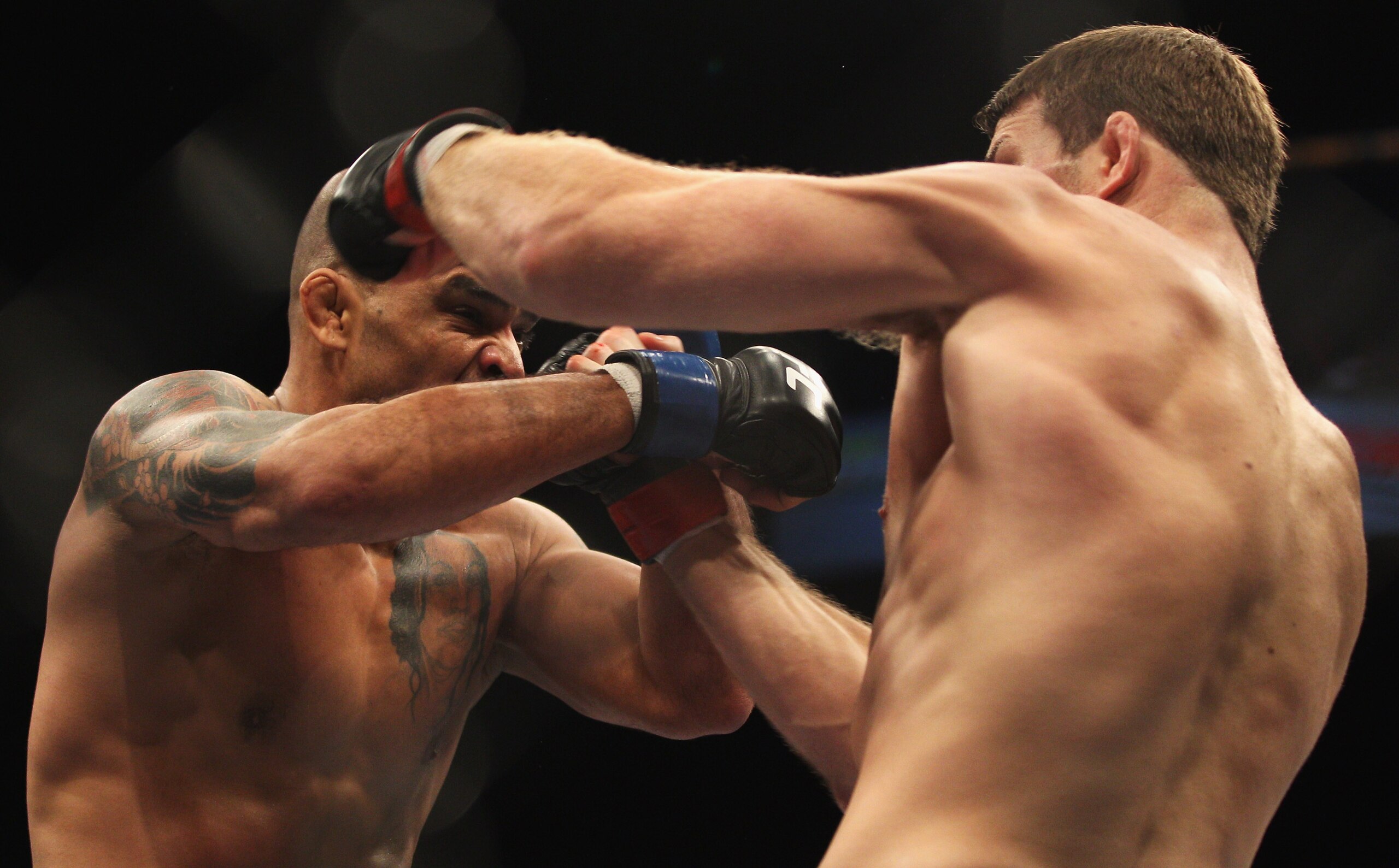 SYDNEY, AUSTRALIA - FEBRUARY 27: Jorge Rivera of the USA is punched by Michael Bisping of Great Britain in their middleweight bout part of at UFC 127 at Acer Arena on February 27, 2011 in Sydney, Australia. (Photo by Mark Kolbe/Getty Images) SYDNEY, AUSTRALIA - FEBRUARY 27: Jorge Rivera of the USA is punched by Michael Bisping of Great Britain in their middleweight bout part of at UFC 127 at Acer Arena on February 27, 2011 in Sydney, Australia. (Photo by Mark Kolbe/Getty Images)
