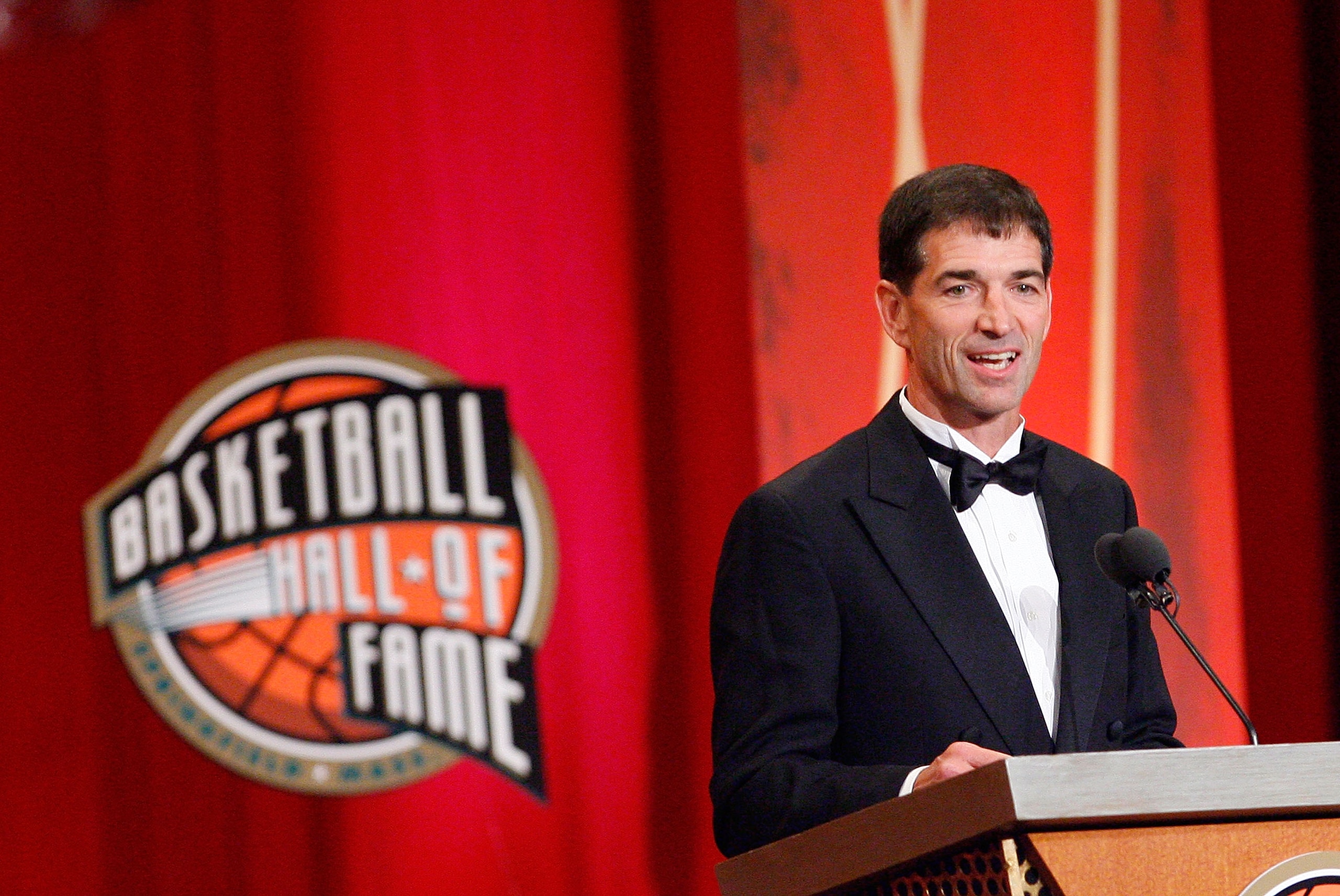 SPRINGFIELD, MA - SEPTEMBER 11: John Stockton is inducted into the Naismith Memorial Basketball Hall of Fame during an induction ceremony on September 11, 2009 in Springfield, Massachusetts. NOTE TO USER: User expressly acknowledges and agrees that, by d SPRINGFIELD, MA - SEPTEMBER 11: John Stockton is inducted into the Naismith Memorial Basketball Hall of Fame during an induction ceremony on September 11, 2009 in Springfield, Massachusetts. NOTE TO USER: User expressly acknowledges and agrees that, by d