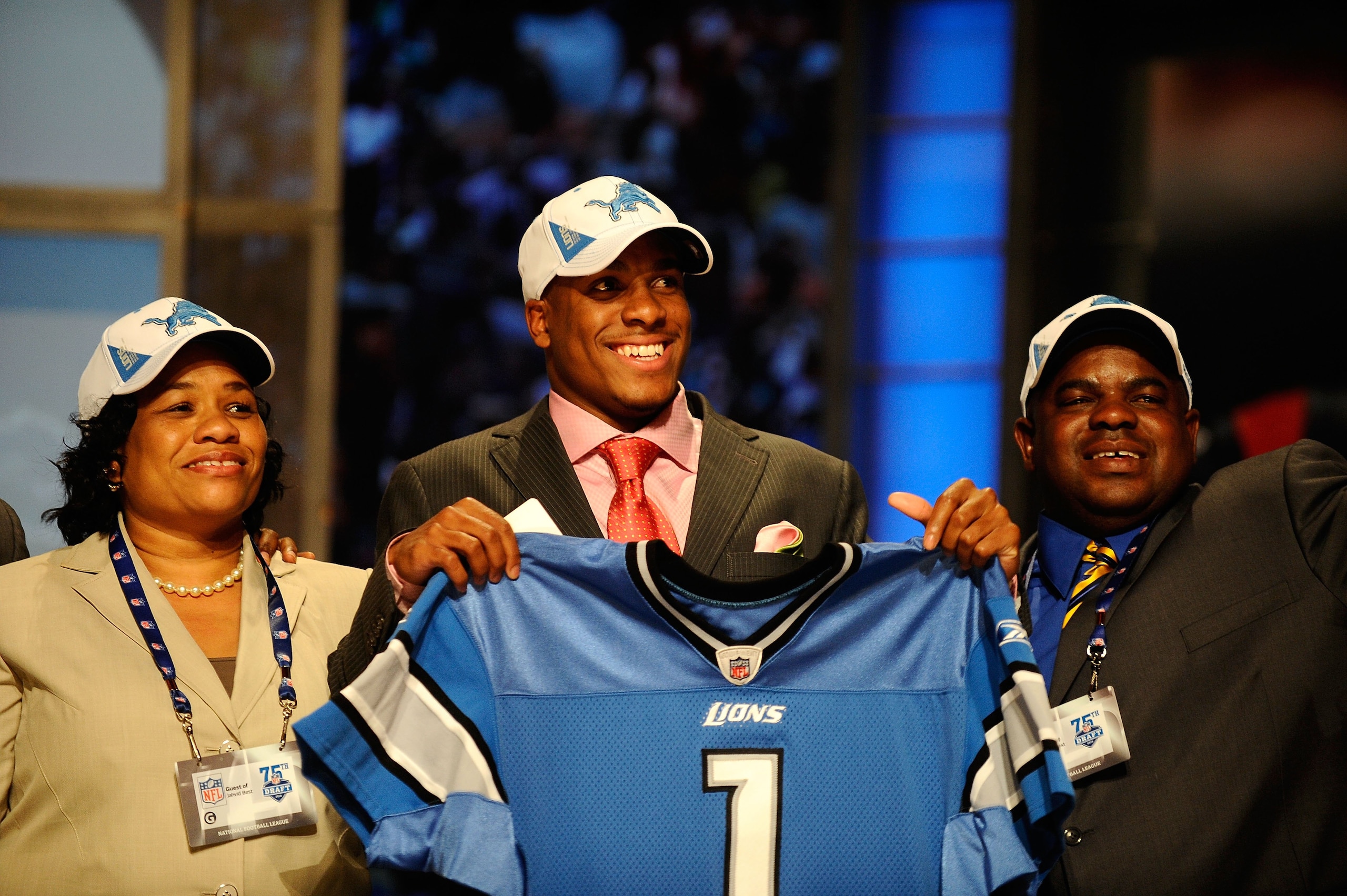 NEW YORK - APRIL 22:  Jahvid Best from the California Golden Bears poses with family as he holds up a Detroit Lions jersey after the Lions selected Best number 30 overall during the first round of the 2010 NFL Draft at Radio City Music Hall on April 22, 2