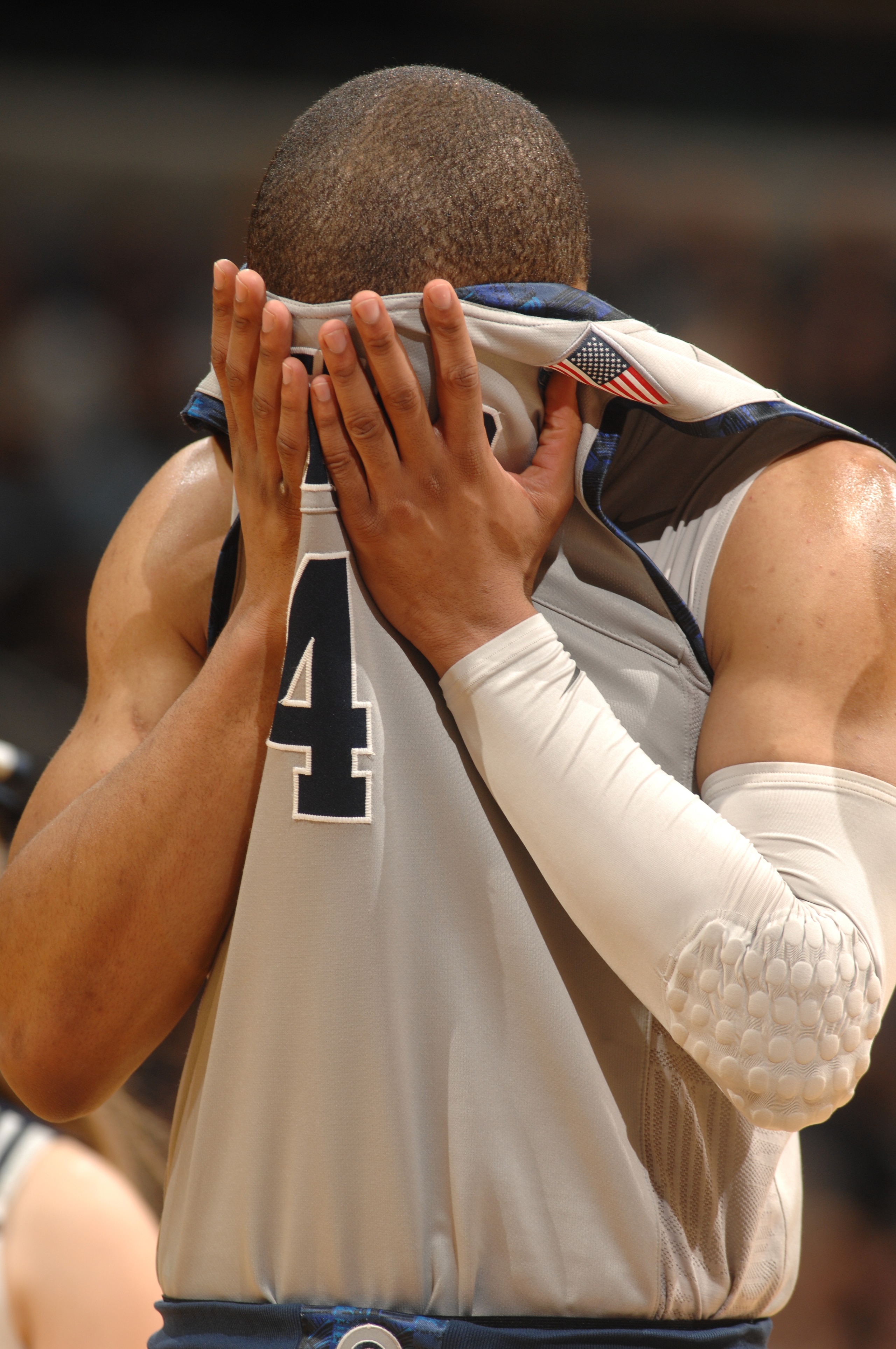 WASHINGTON, DC- JANUARY 12:  Chris Wright #4 of the Georgetown Hoya reacts to a loss after a college basketball game against the Pittsburgh Panthers on January 12, 2011 at the Verizon Center in Washington, DC.   The Panthers won 72-57.  (Photo by Mitchell